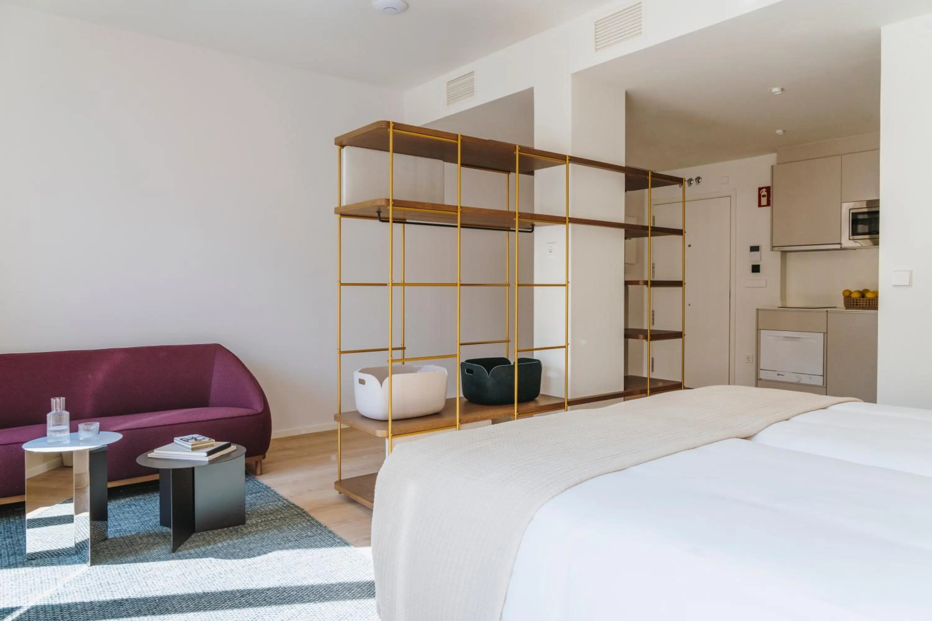 Photo of the whole room, Bed in The Passage Apartments