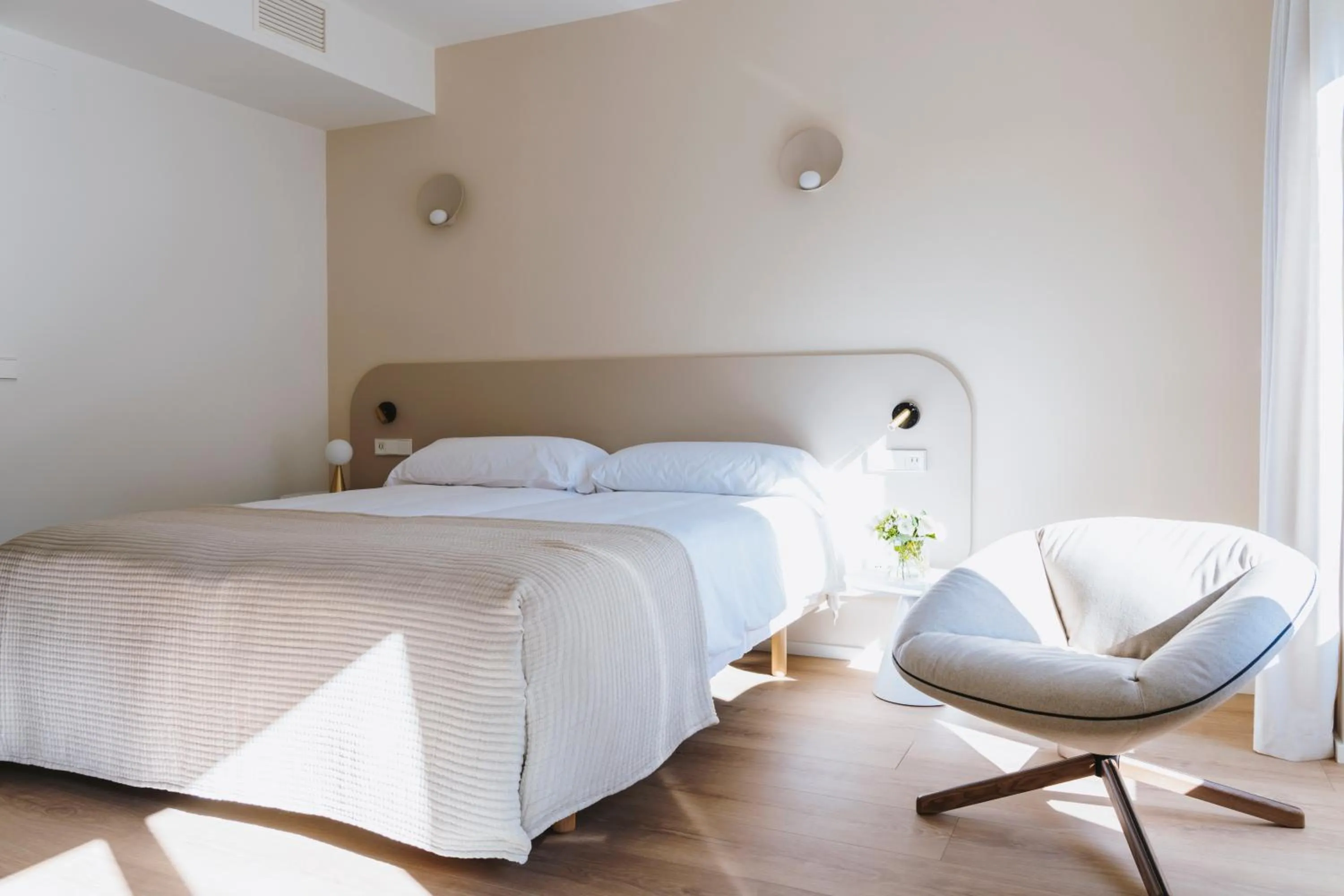 Bed in The Passage Apartments