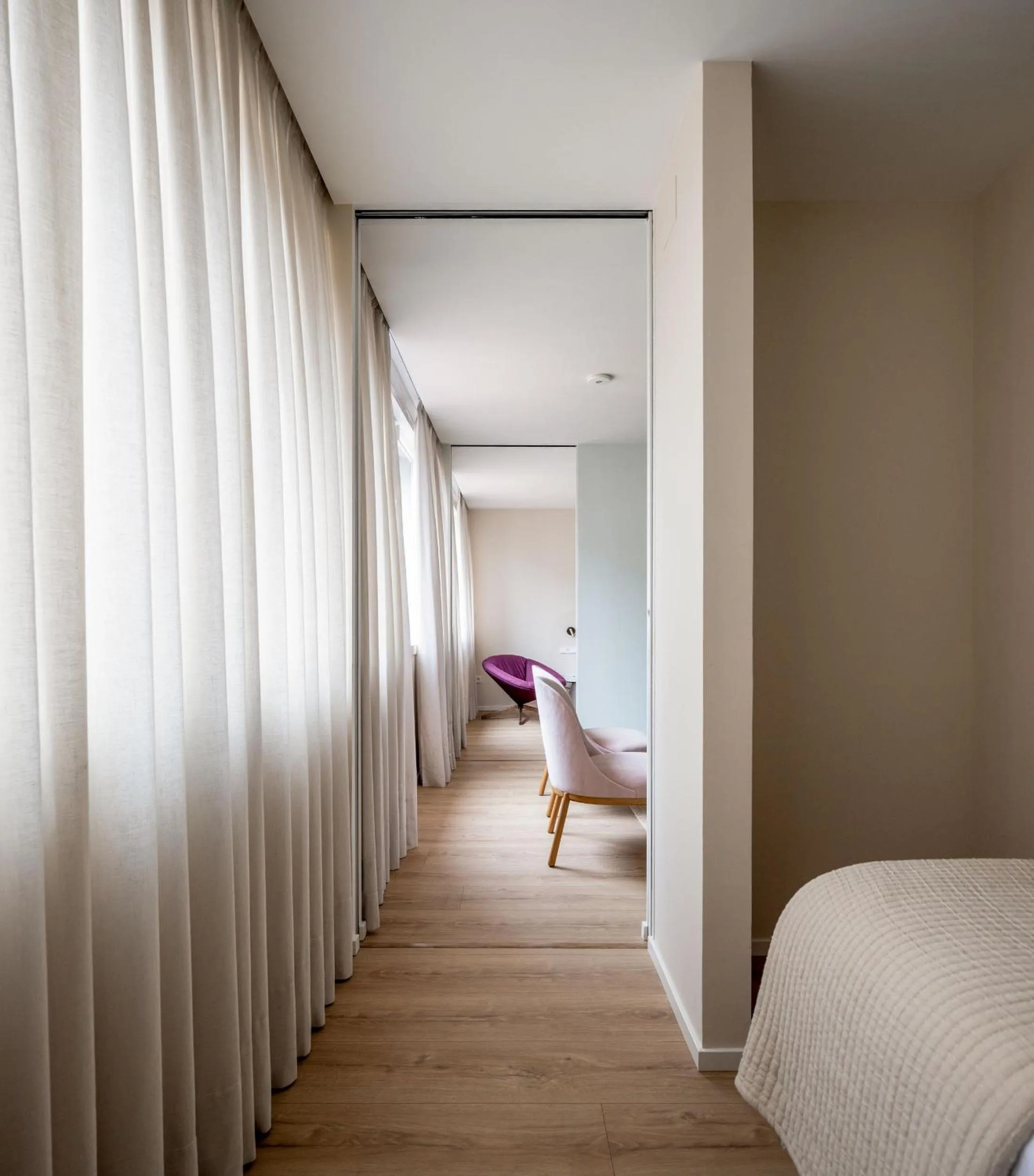 Living room, Bed in The Passage Apartments