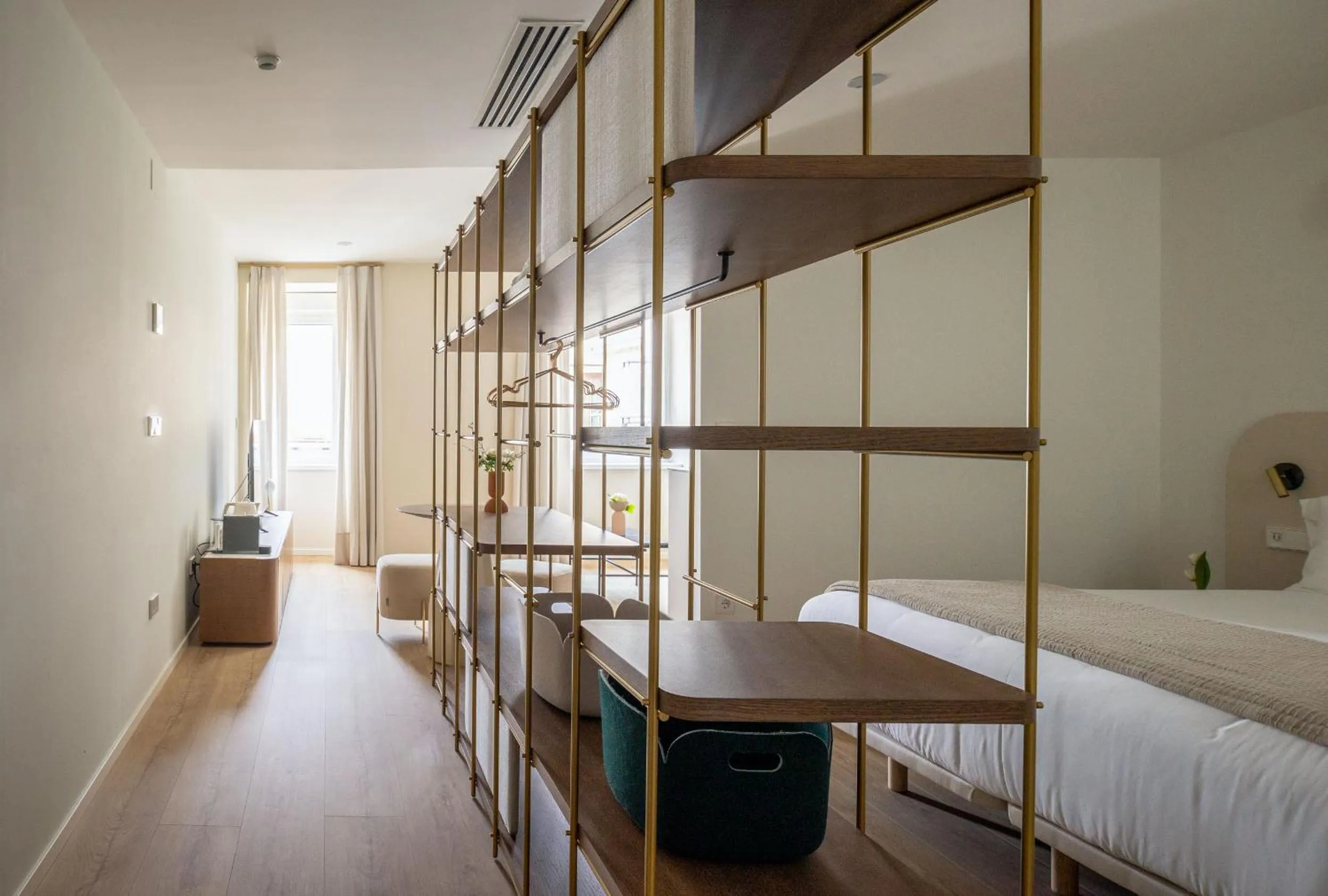 Photo of the whole room, Bed in The Passage Apartments