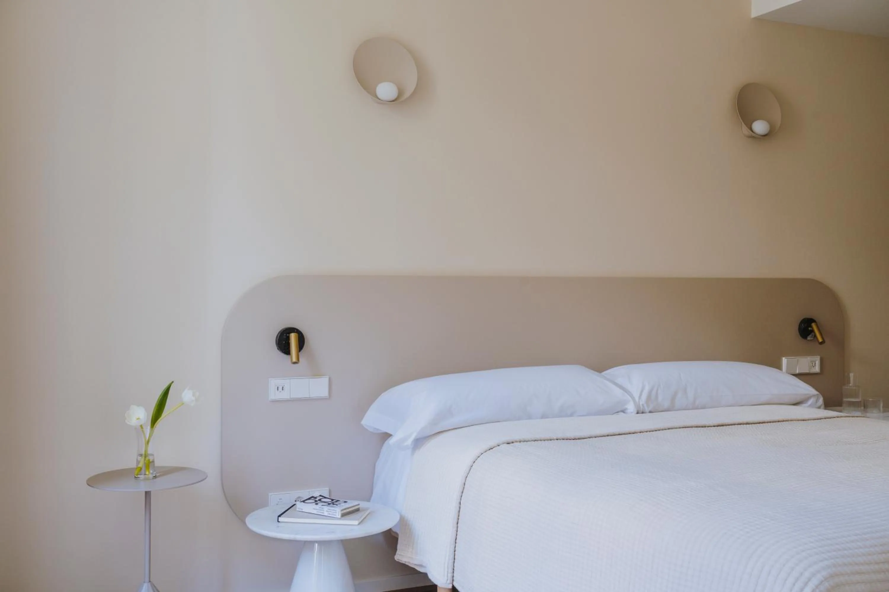 Bed in The Passage Apartments