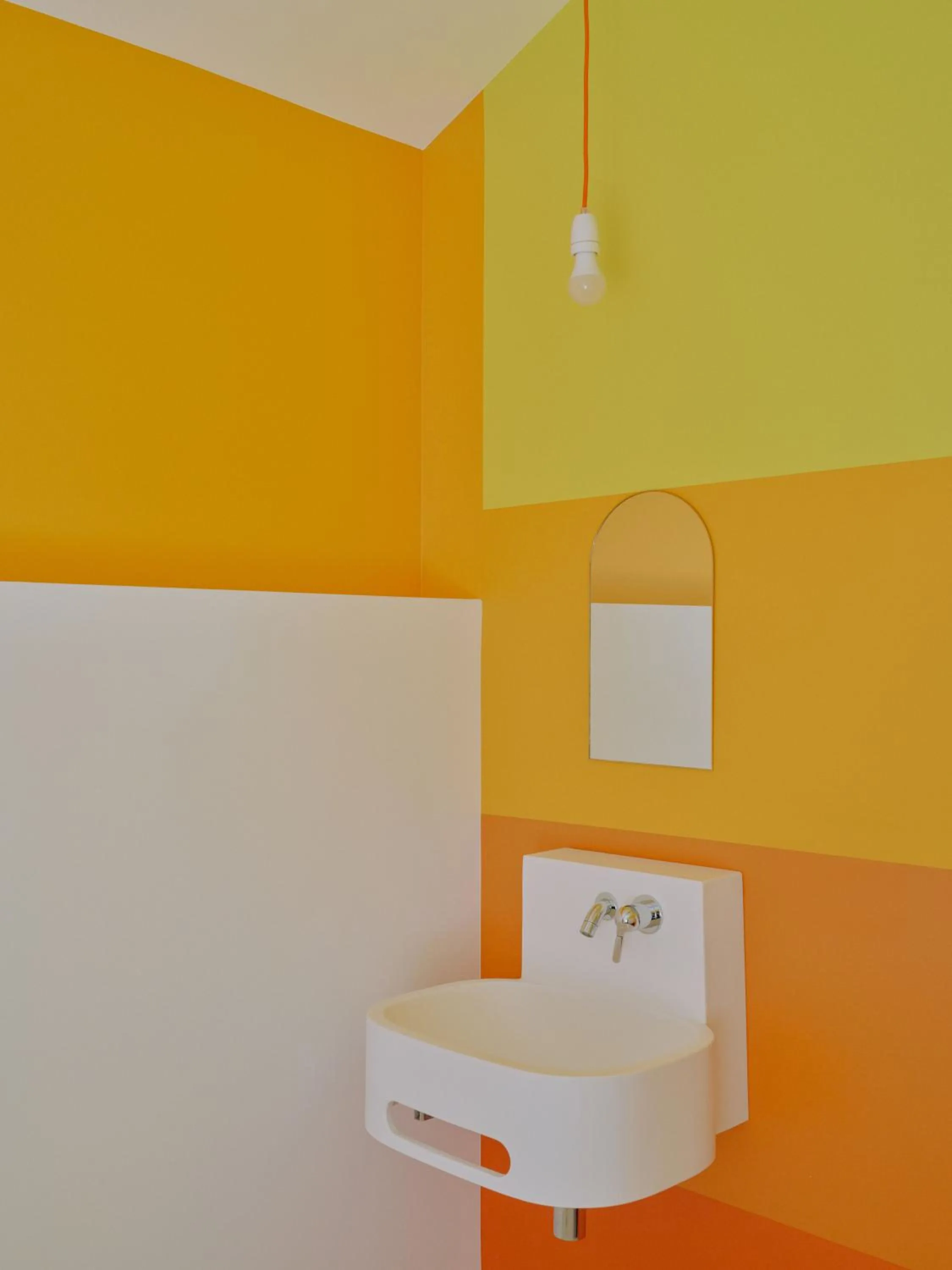 Bathroom in Domaine La Ferme HI bride