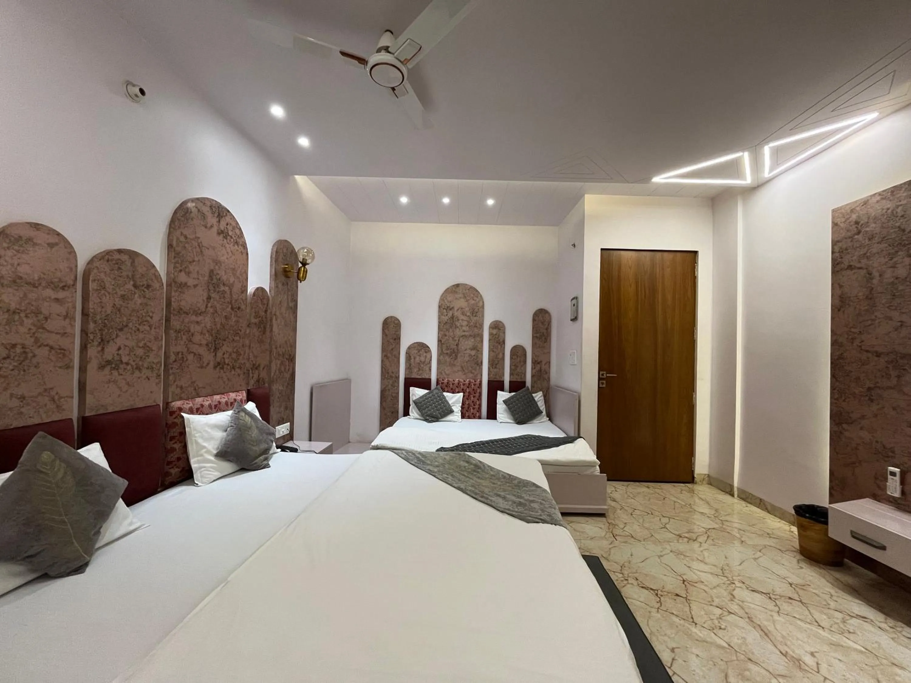 Hotel Shree Darshnam