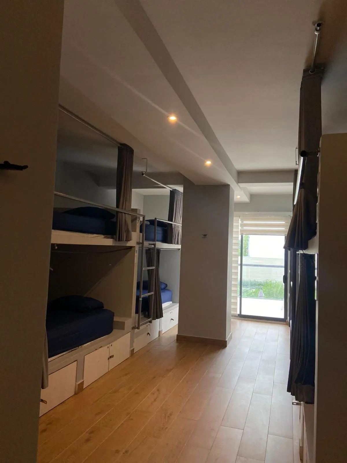 Bedroom, Bed in Dreamer Beach Club