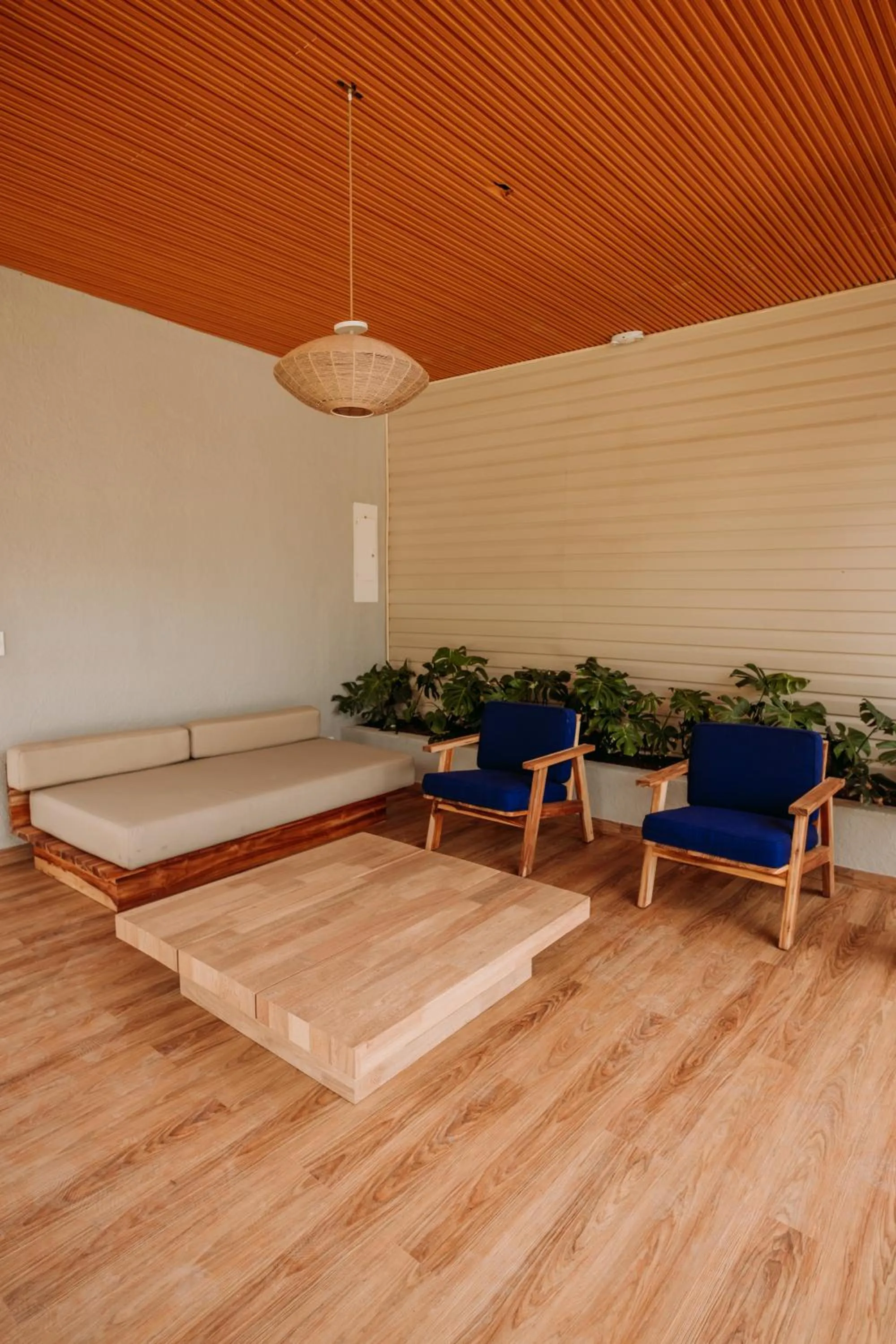 Living room in Dreamer Beach Club