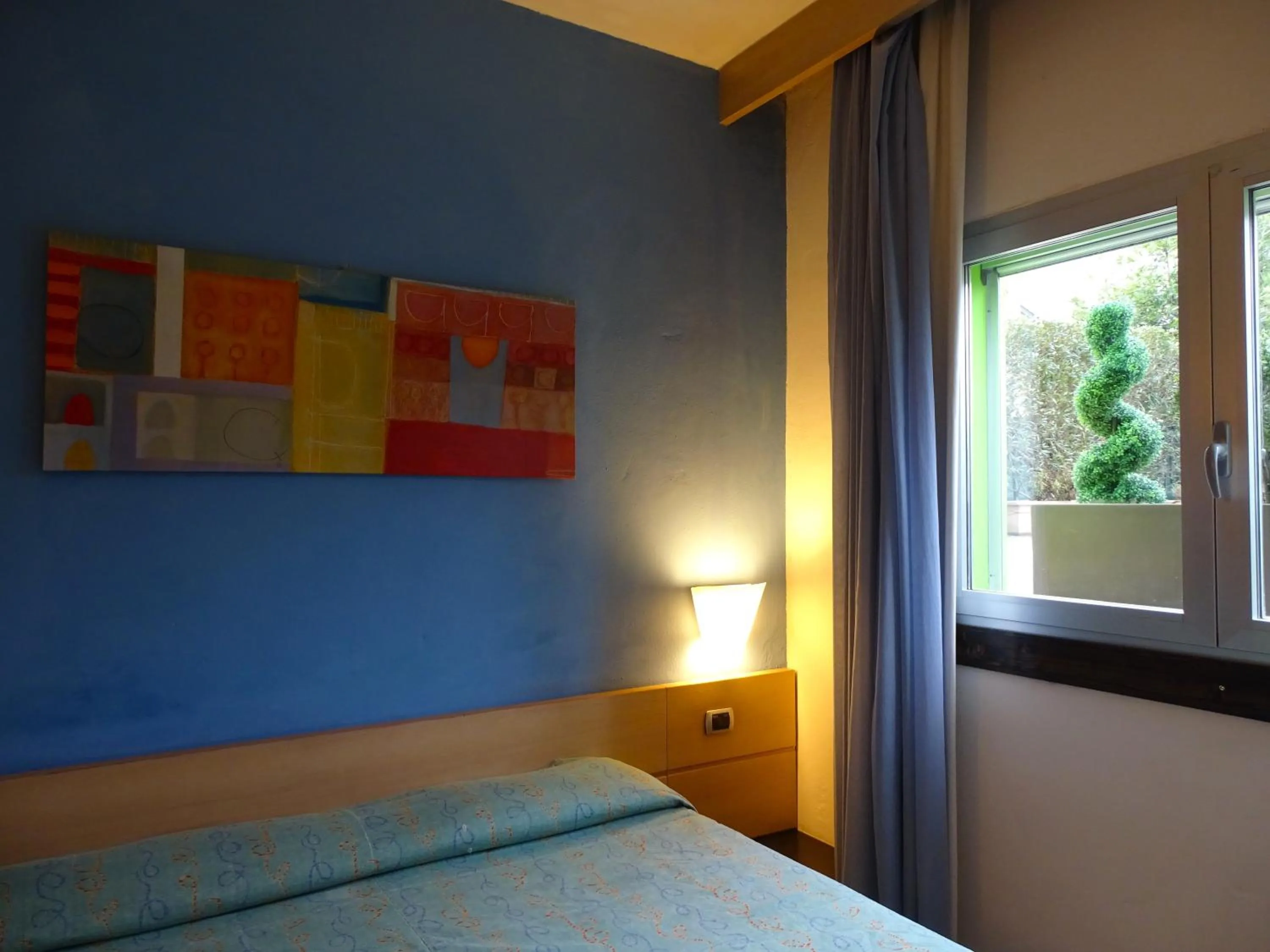 View (from property/room), Bed in Hotel I Cedri