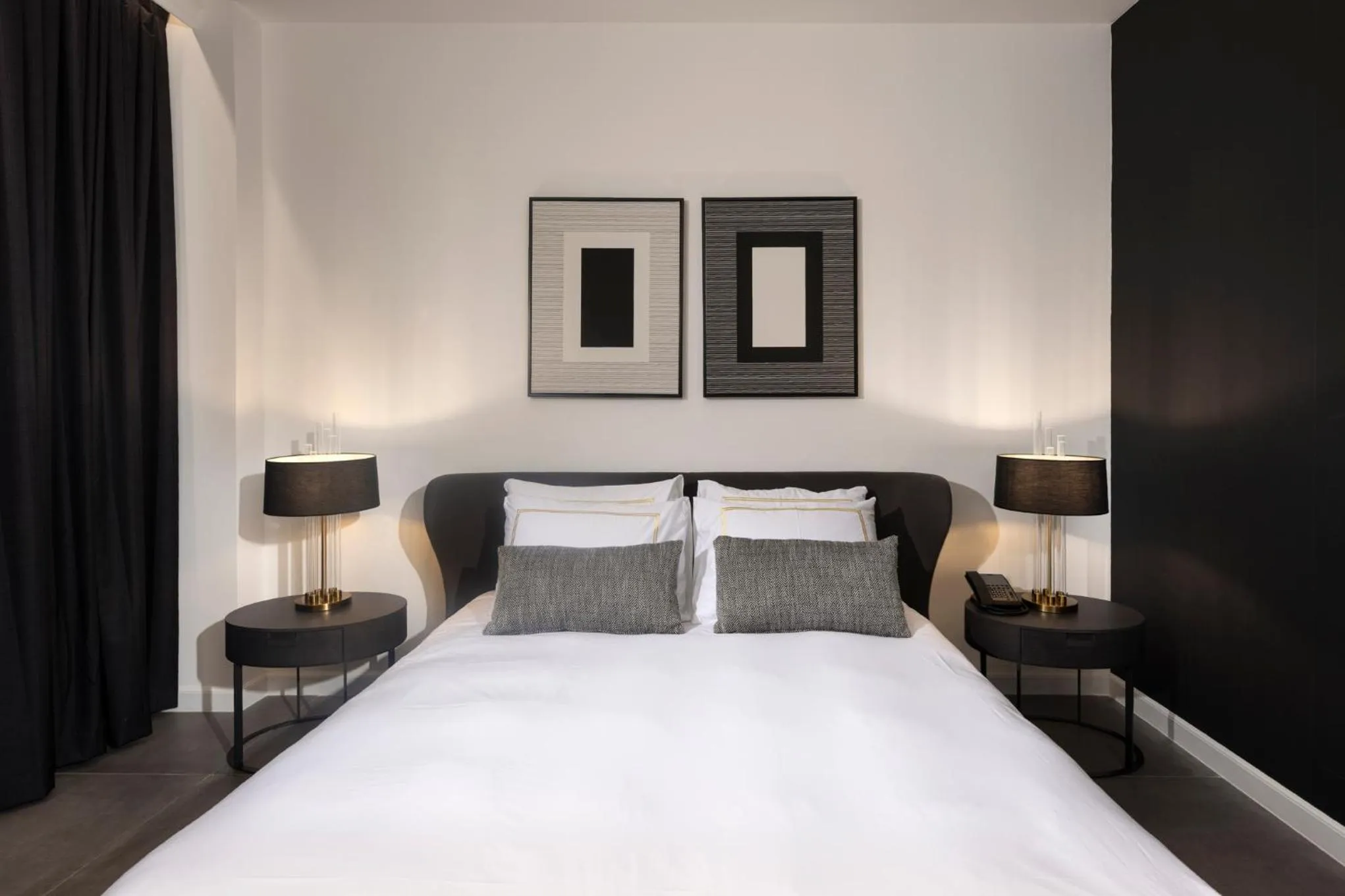 Bed in Dhotel - די הוטל