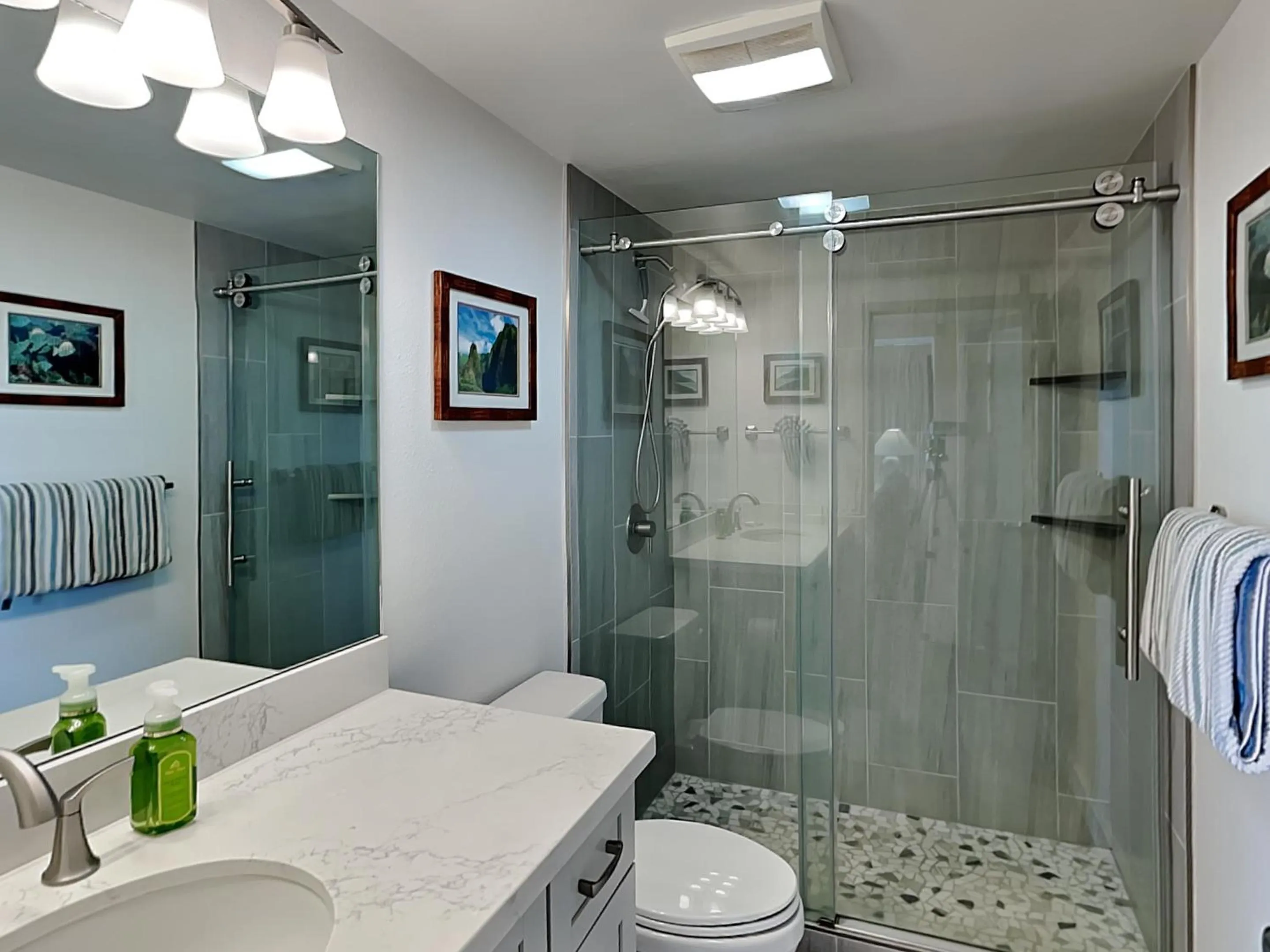 Property building in Island Surf 506