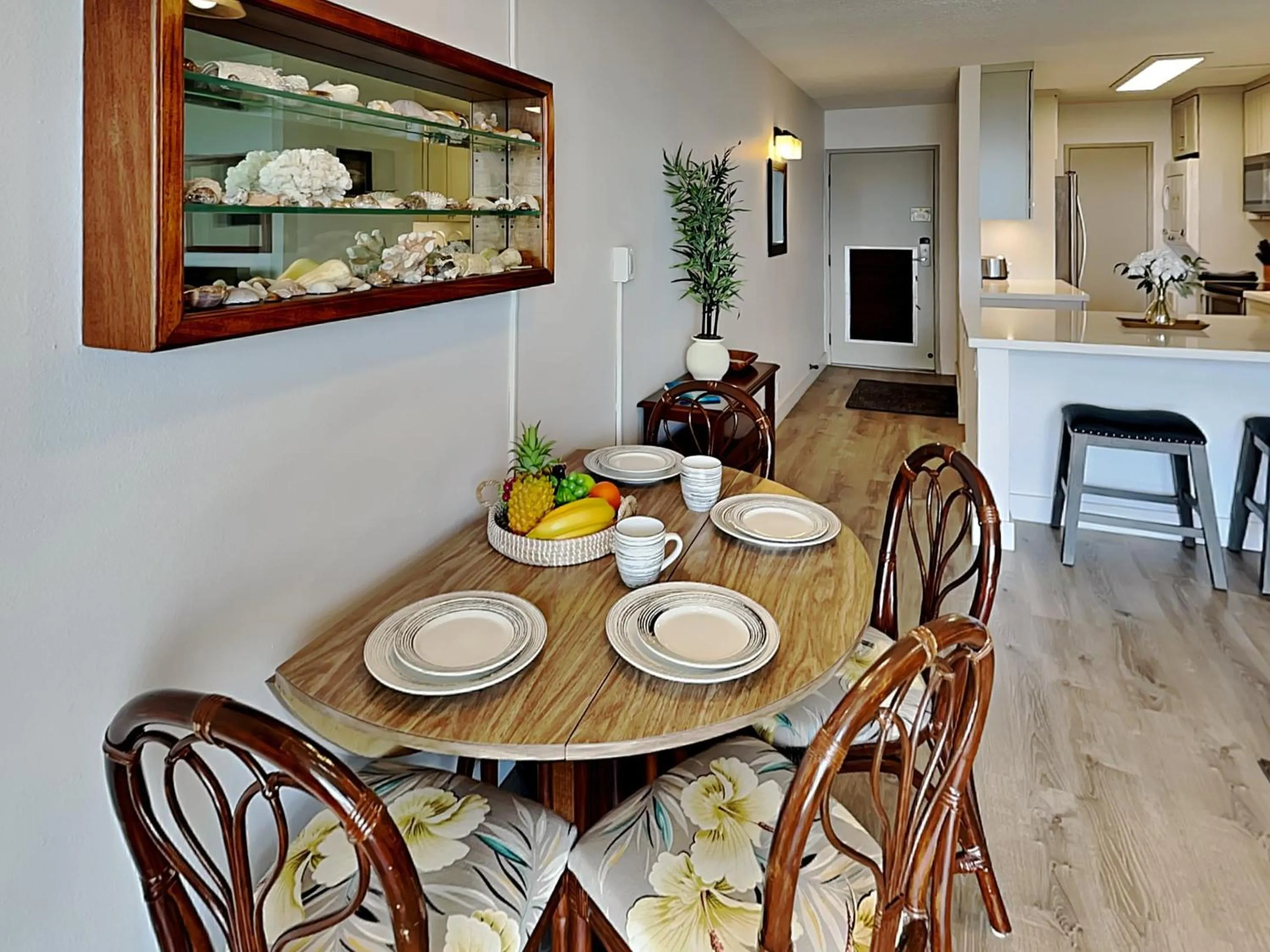 Property building in Island Surf 506