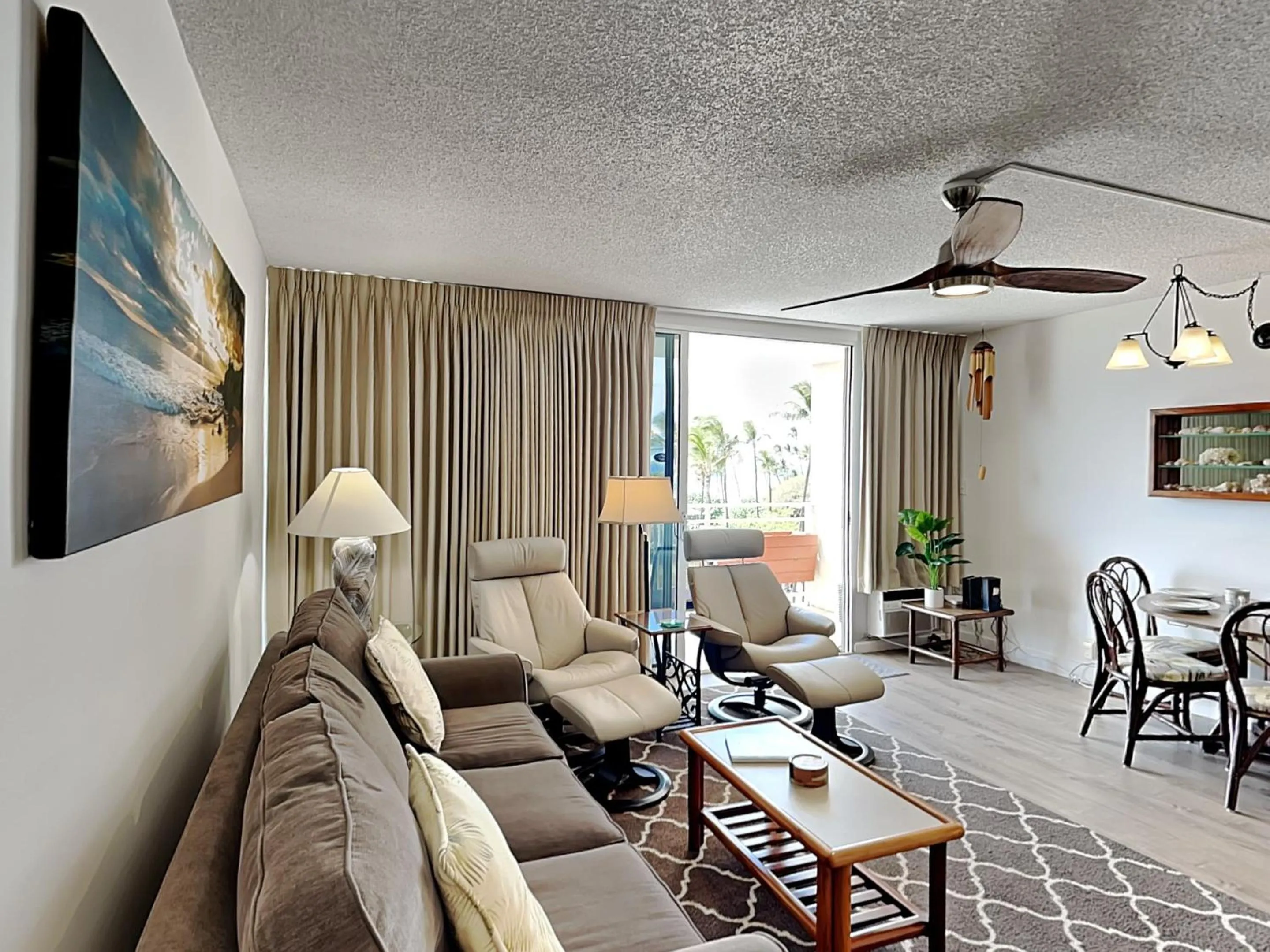 Property building in Island Surf 506