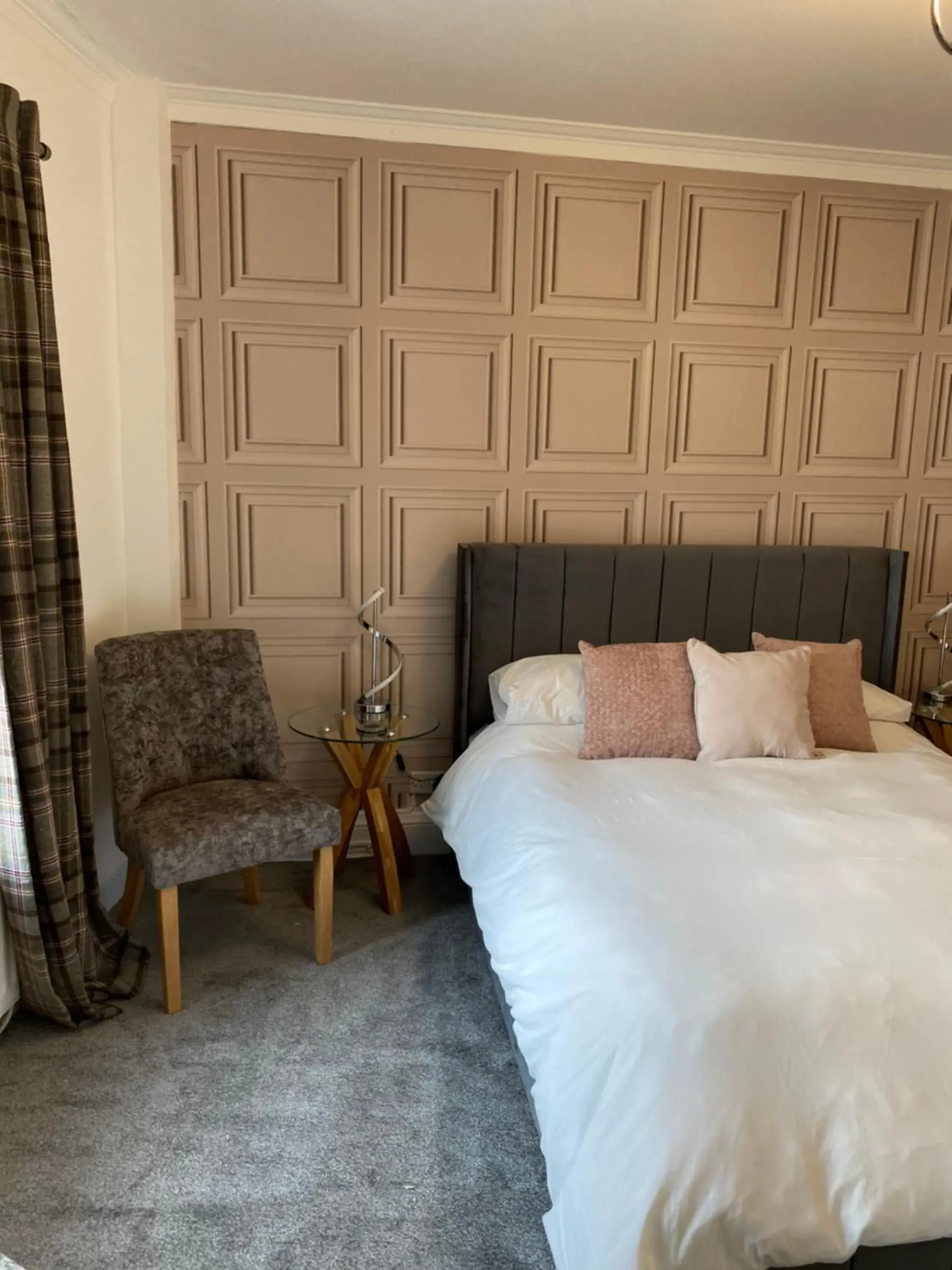 Deluxe King Room in Haven House Deluxe King Room in Haven House