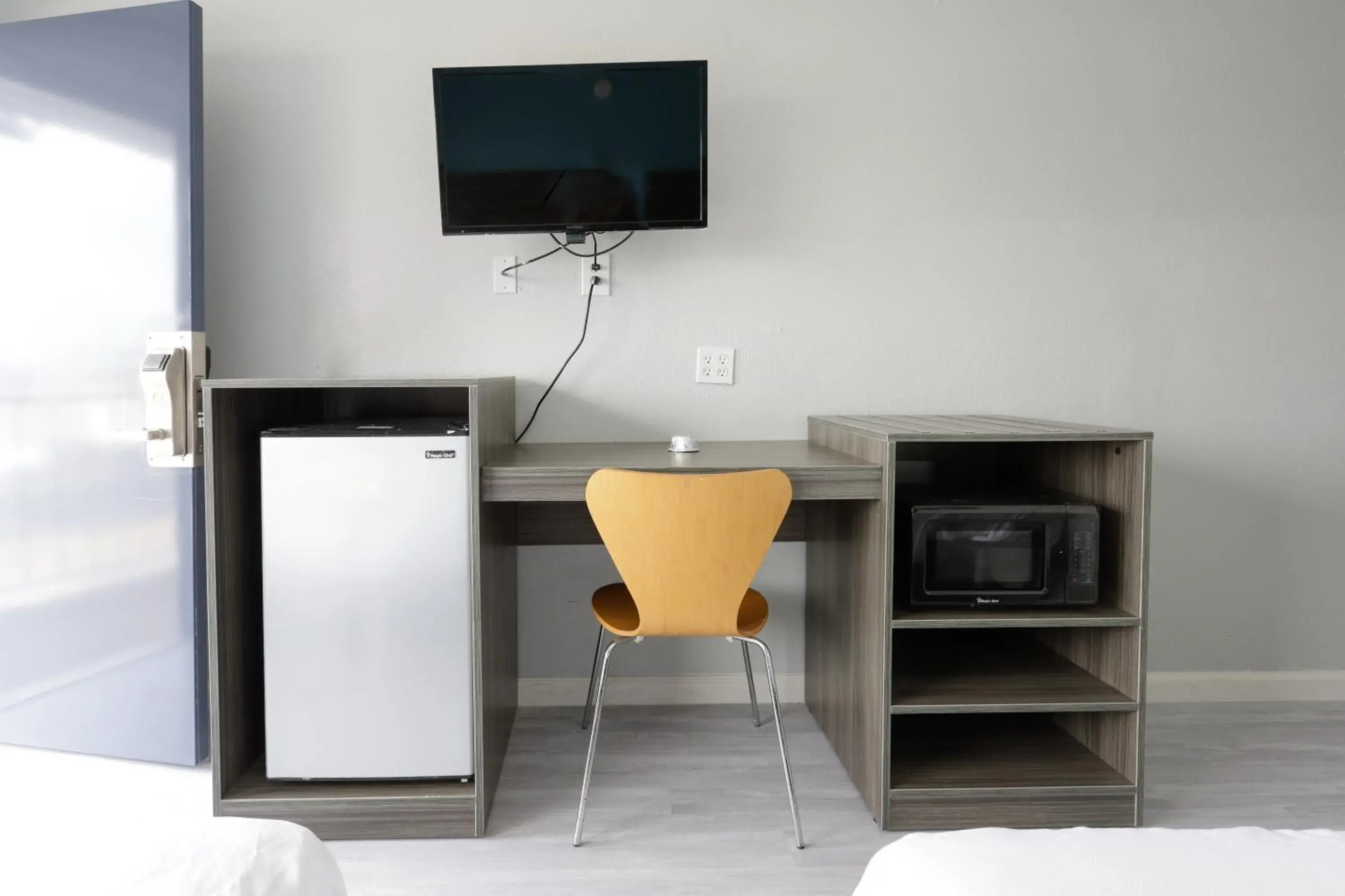 Queen Room in Rest Inn Queen Room in Rest Inn