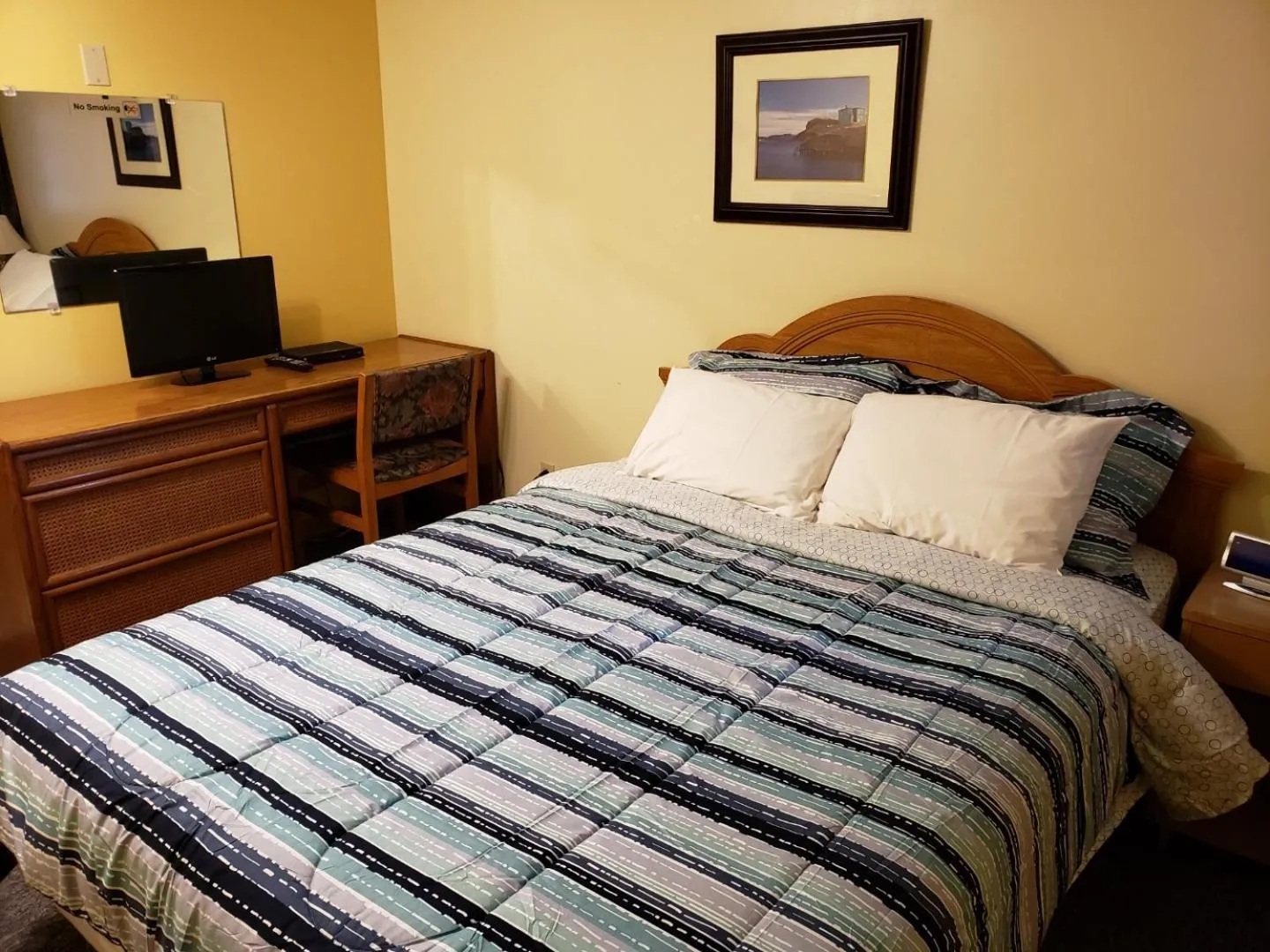 Bed in Scoodic Motel