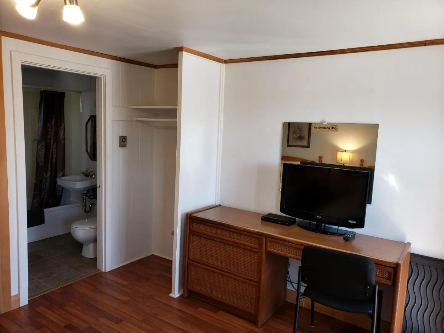 Bed in Scoodic Motel