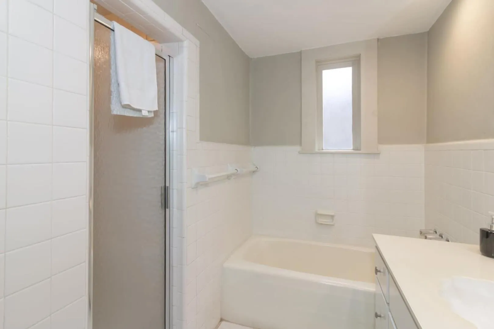 Royal in Columbus- Midtown Columbus Castle