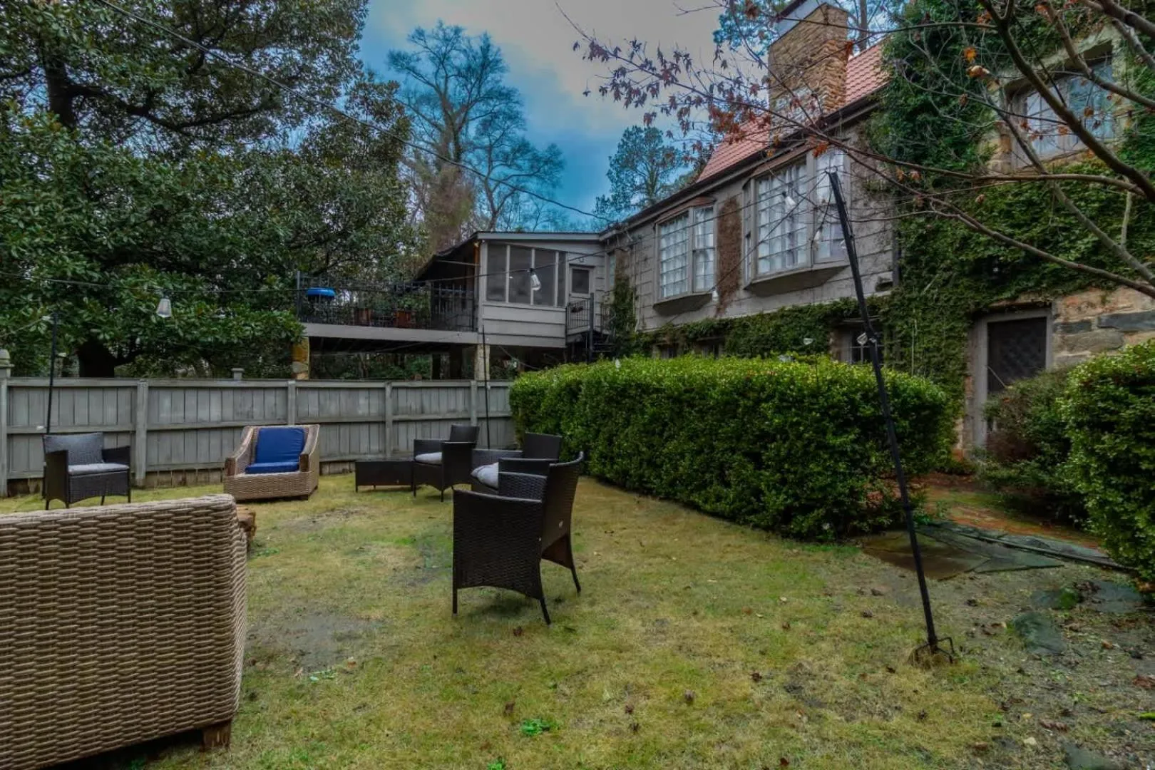 Royal in Columbus- Midtown Columbus Castle