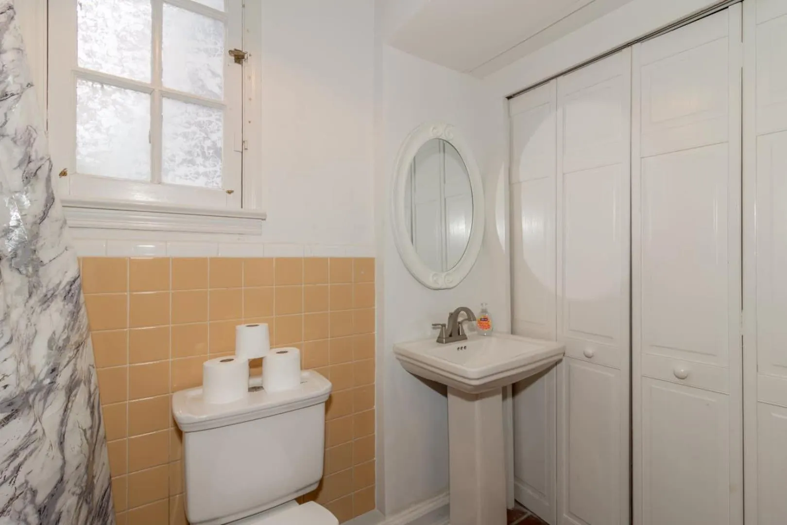 Royal in Columbus- Midtown Columbus Castle