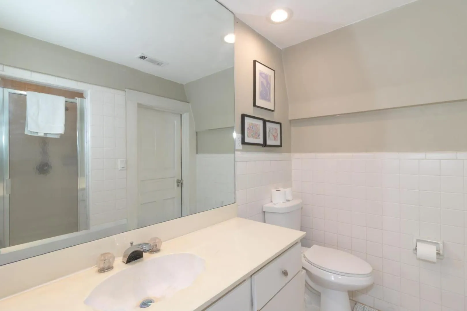 Royal in Columbus- Midtown Columbus Castle