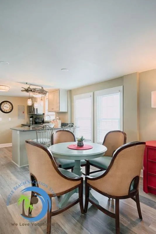 Property building in Cg Cottage Down