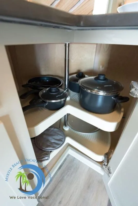 Property building in Cg Cottage Down