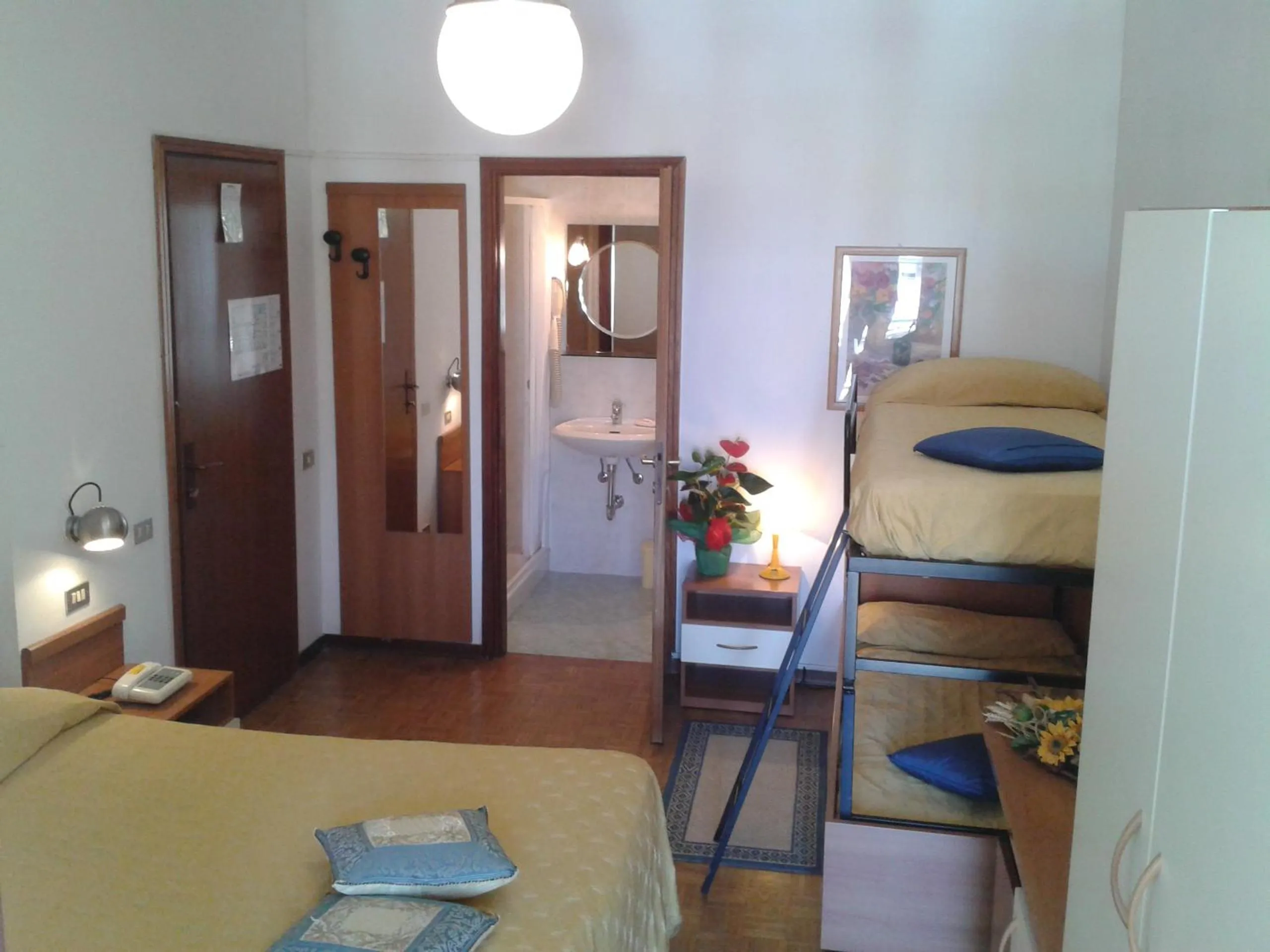 Photo of the whole room in Hotel Garden Ristorante