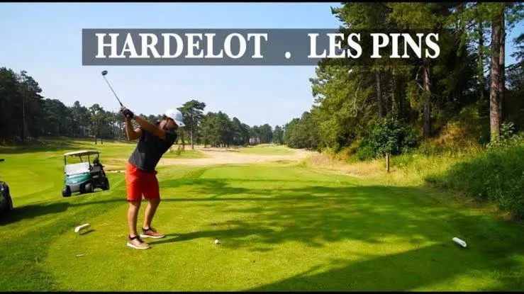 Golfcourse in Un matin de mai, Côte d'Opale