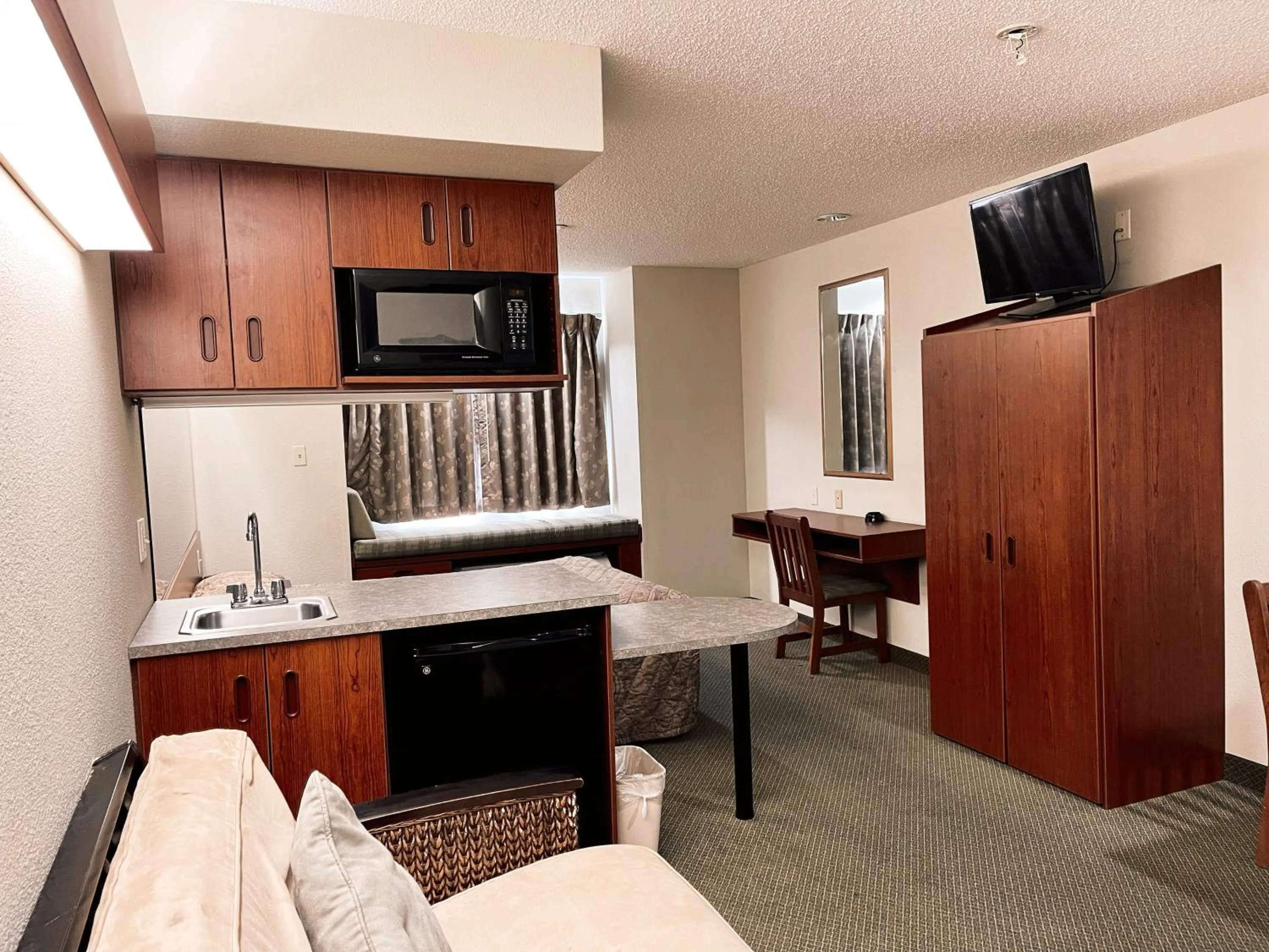 Photo of the whole room in WELCOME INN & SUITES