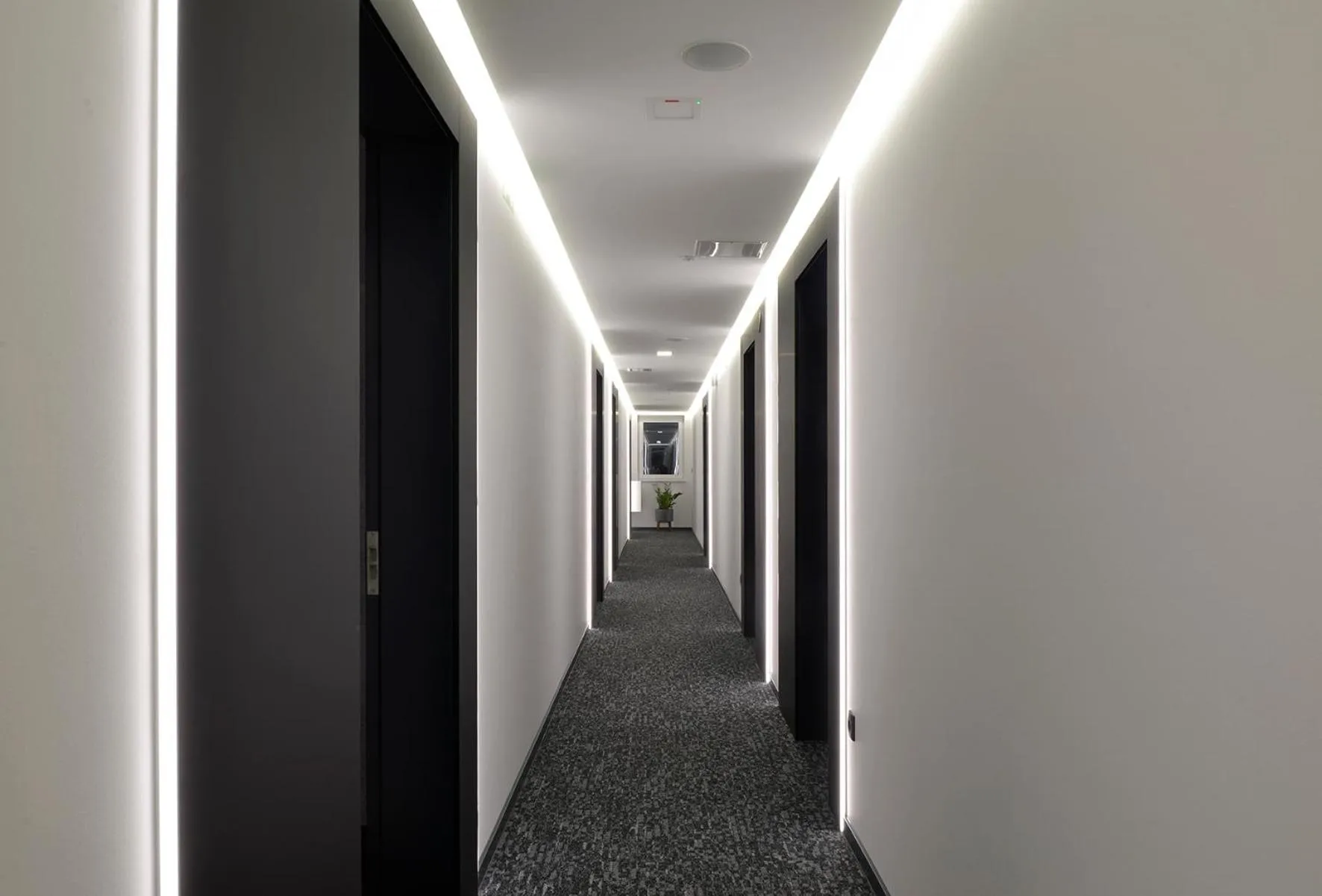 Property building in CITYMAP HOTEL APPARTMENTS Maribor-Free parking!