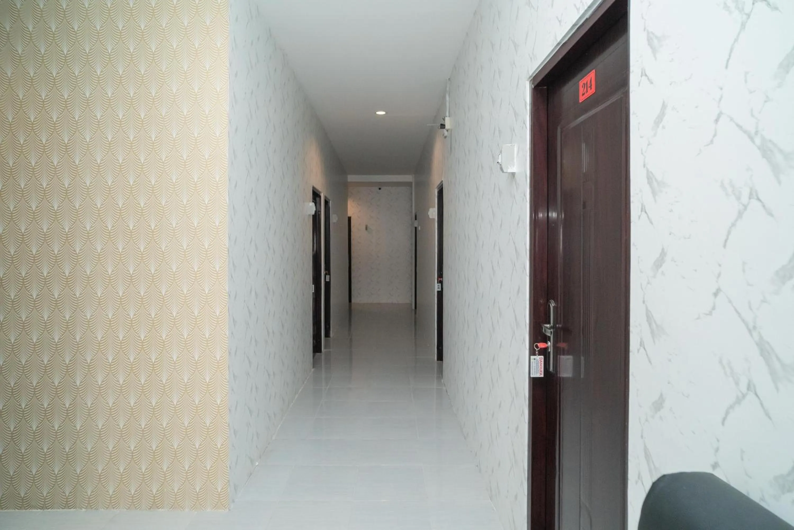 RedDoorz near Sarinah Jakarta