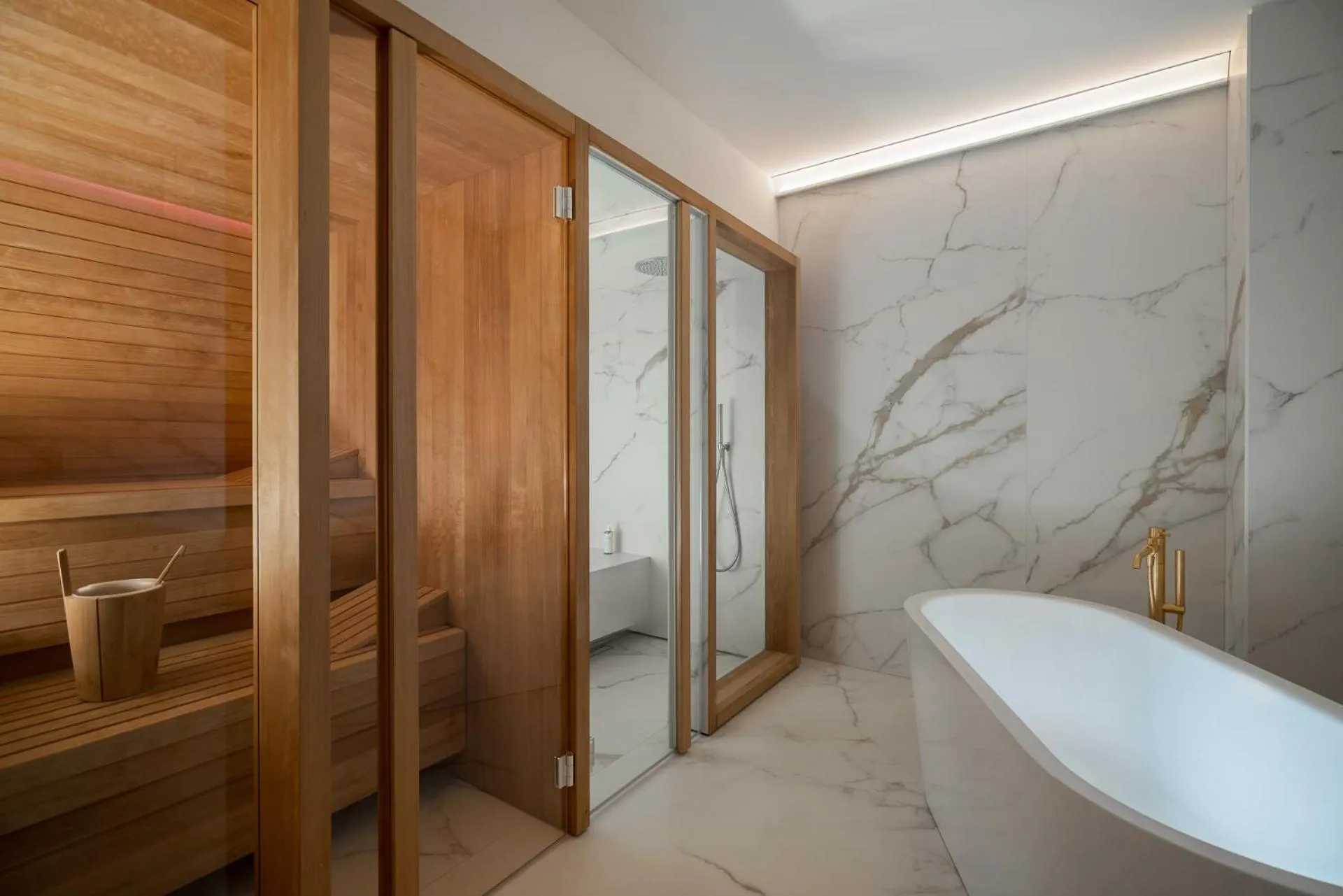 Bathroom in Hotel Regina