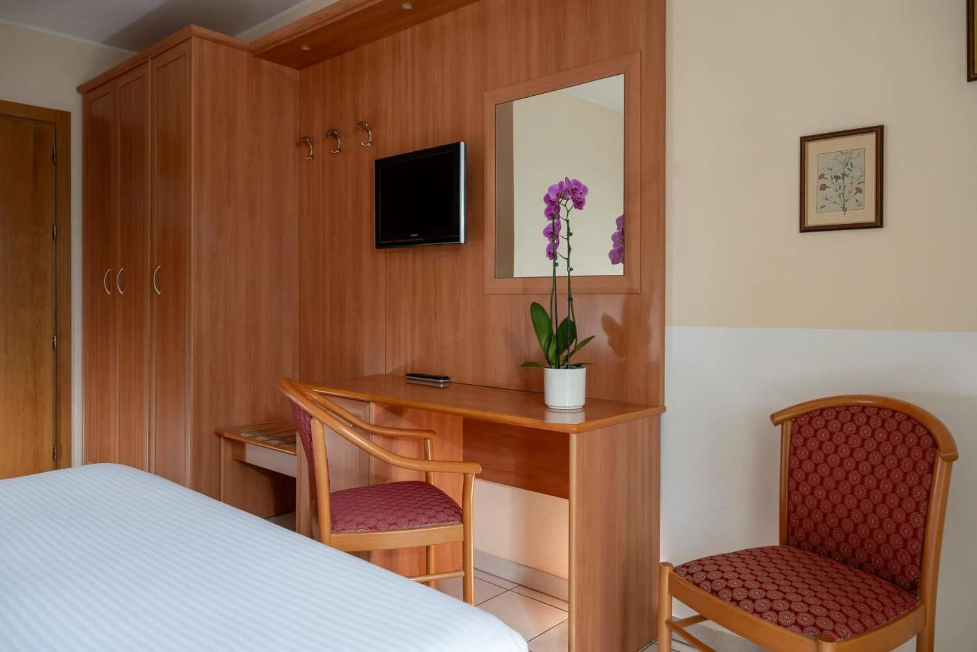 Bedroom, Bed in Hotel Regina