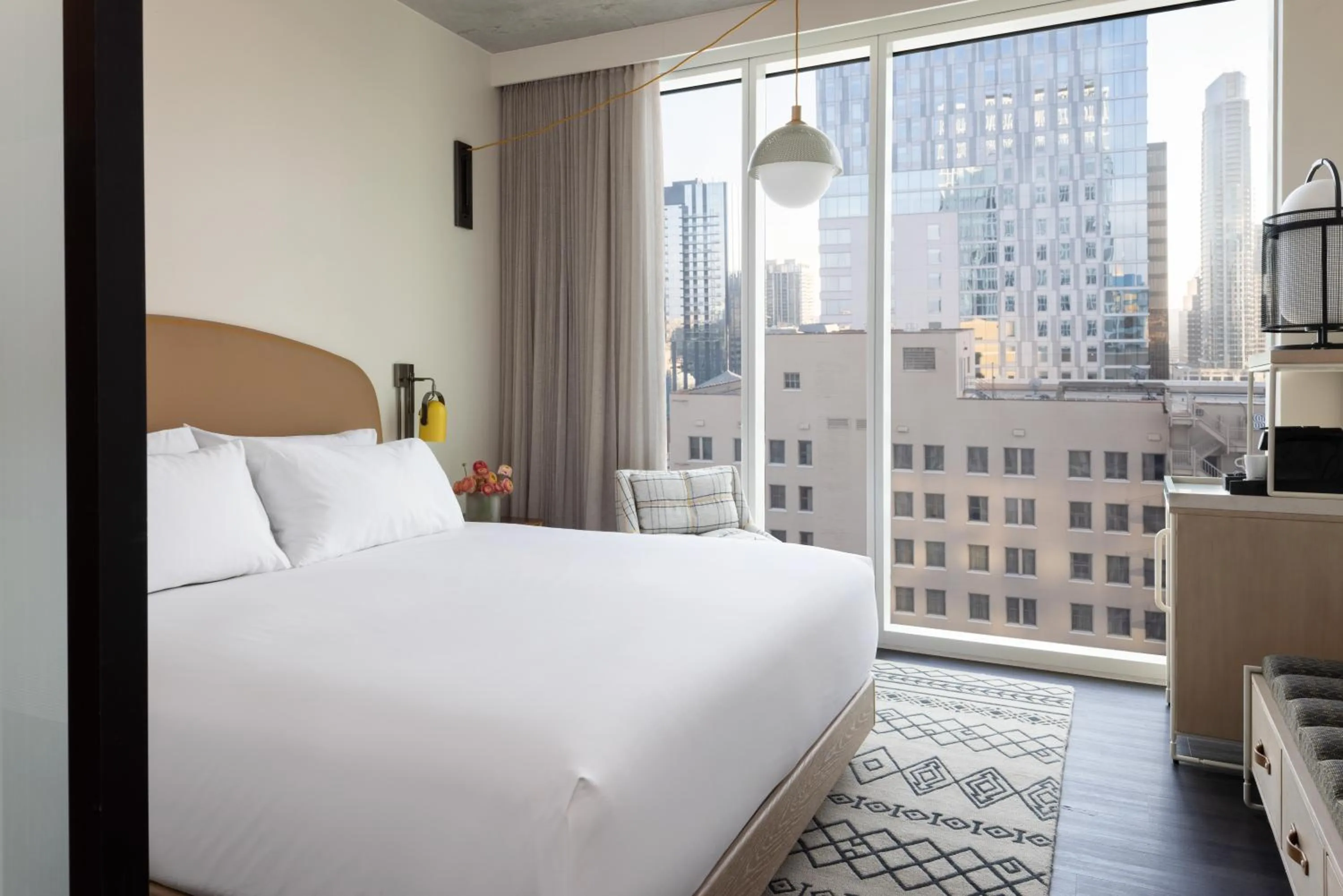 TV and multimedia, Bed in Hyatt Centric Congress Avenue Austin
