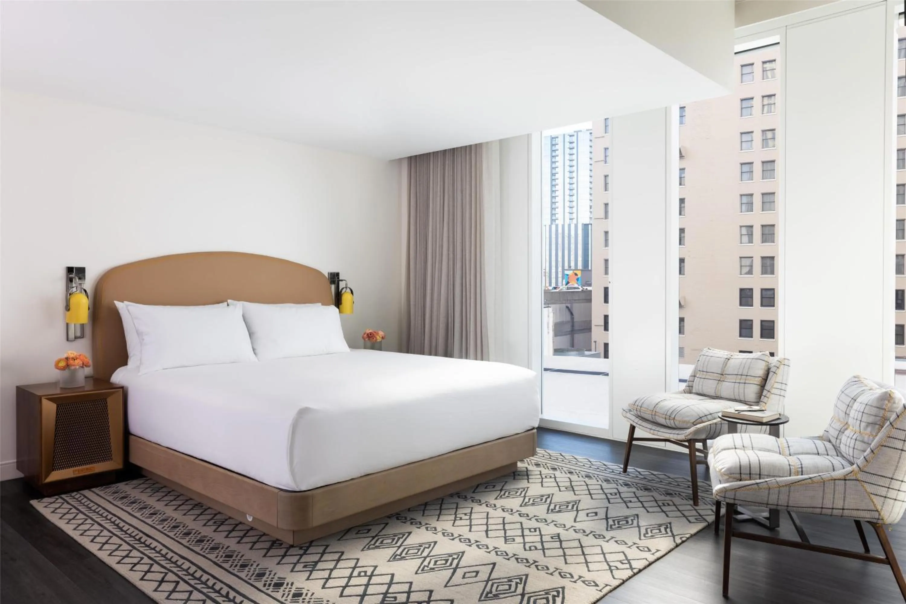 Photo of the whole room, Bed in Hyatt Centric Congress Avenue Austin