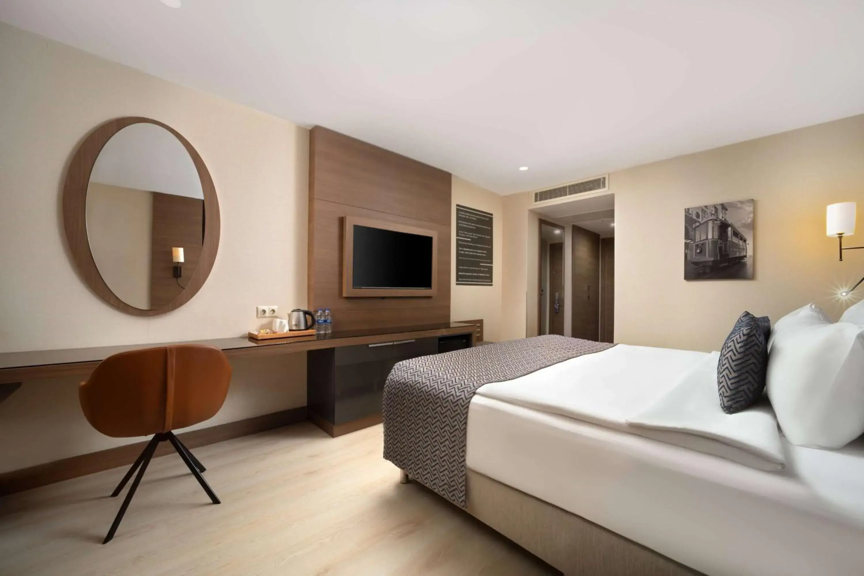 Deluxe Room - single occupancy in TRYP By Wyndham Istanbul Sisli Hotel Deluxe Room - single occupancy in TRYP By Wyndham Istanbul Sisli Hotel