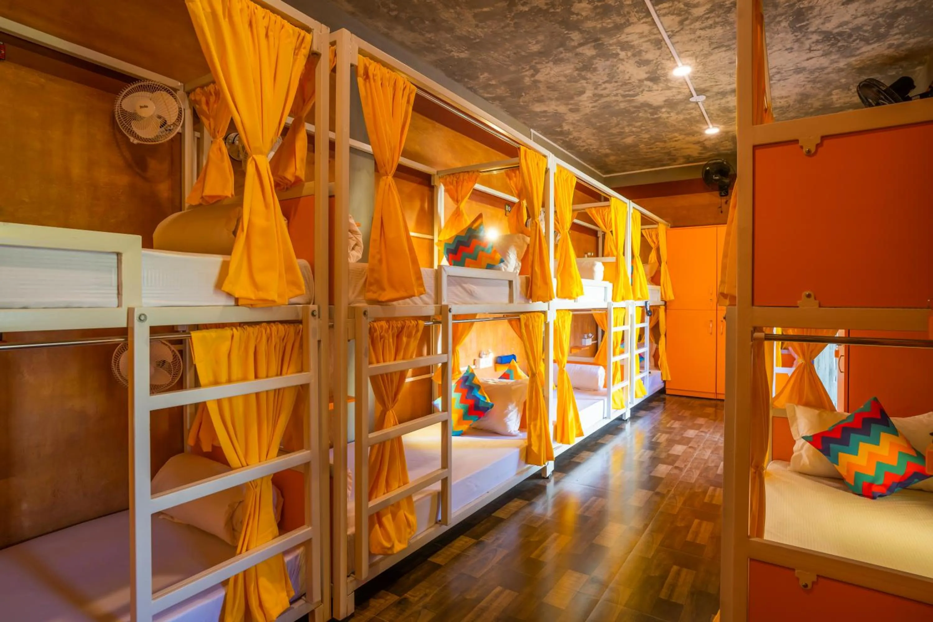 bunk bed, Bed in goSTOPS Pondicherry Near Auroville