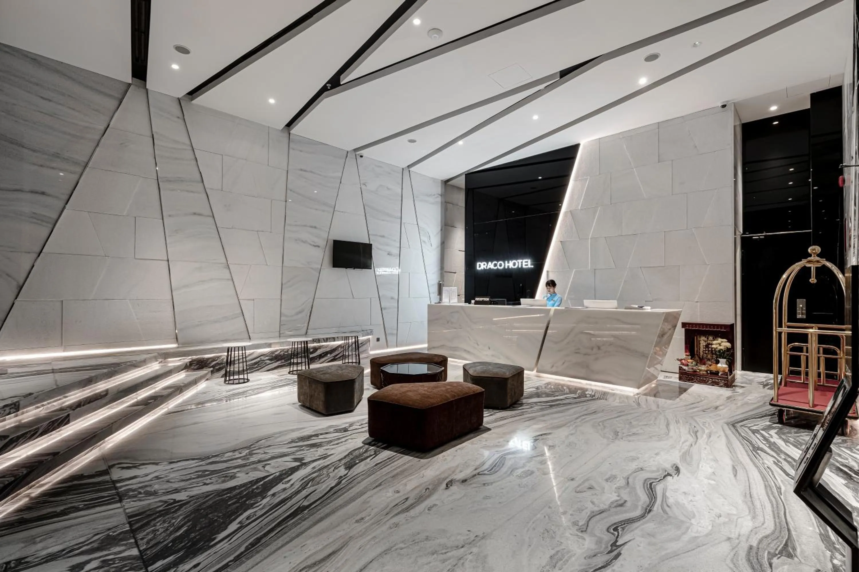 Staff in Draco Hotel & Suites