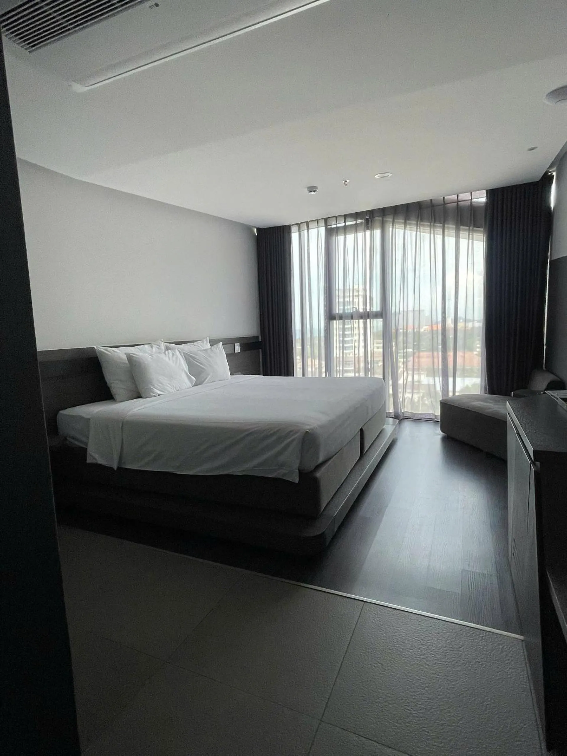 Bedroom, Bed in Draco Hotel & Suites