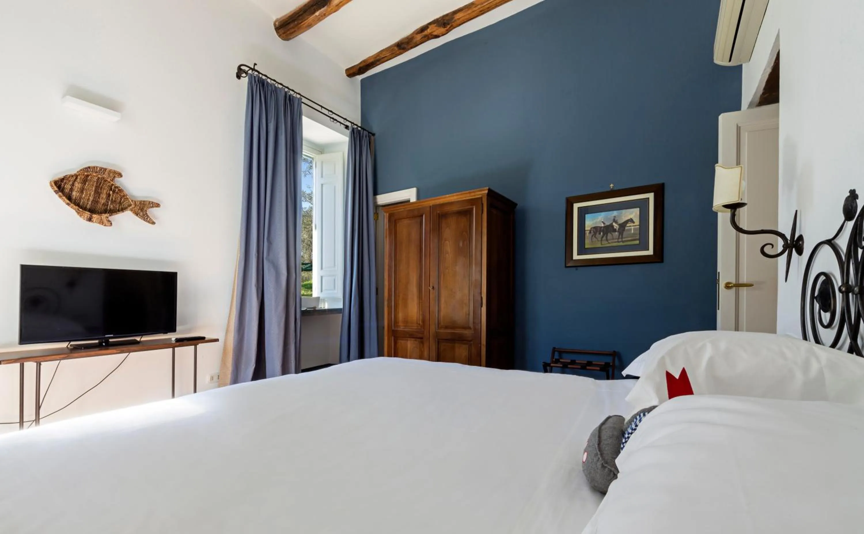 Day, Bed in Relais Regina Giovanna