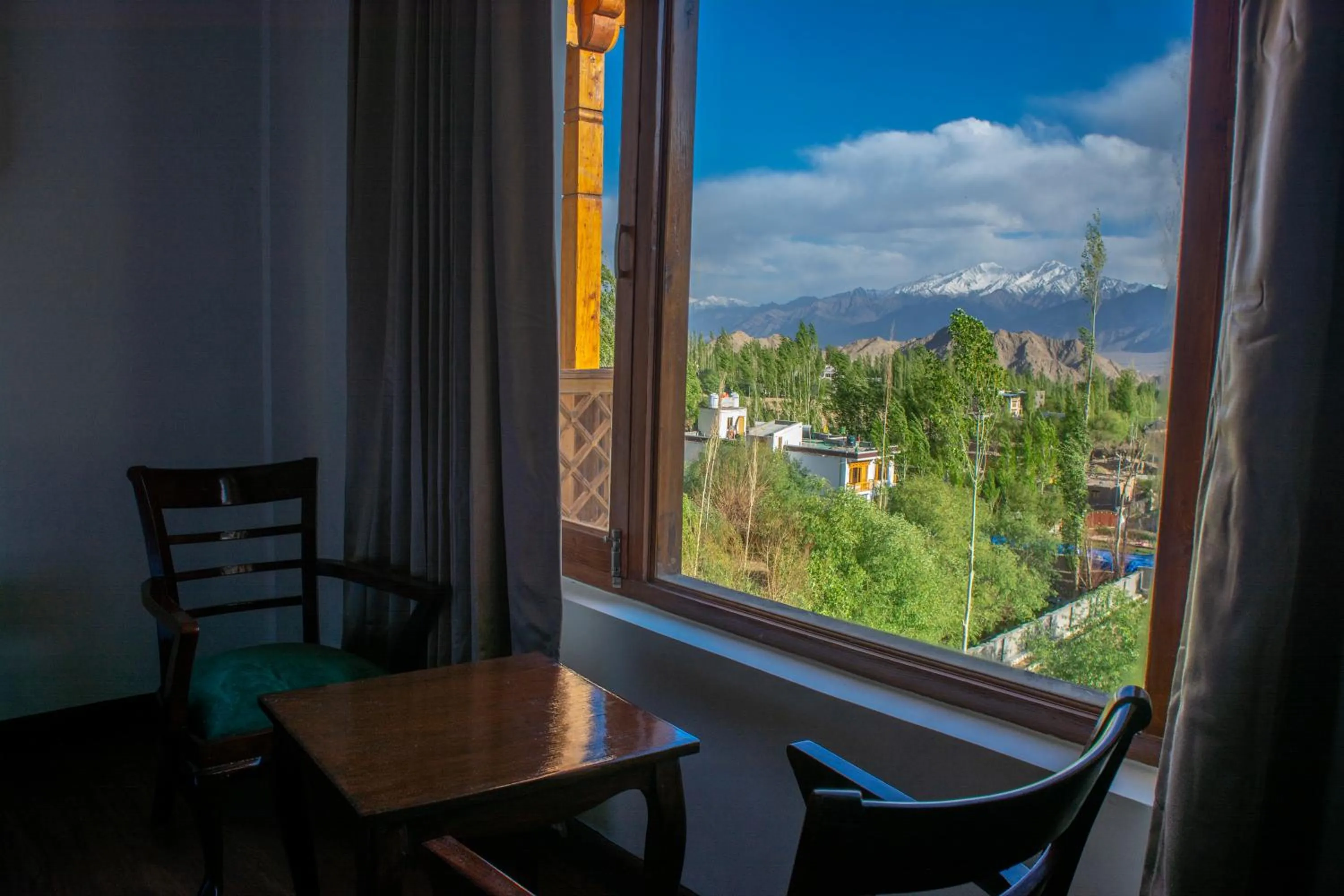 View (from property/room) in Hotel Deskitsal