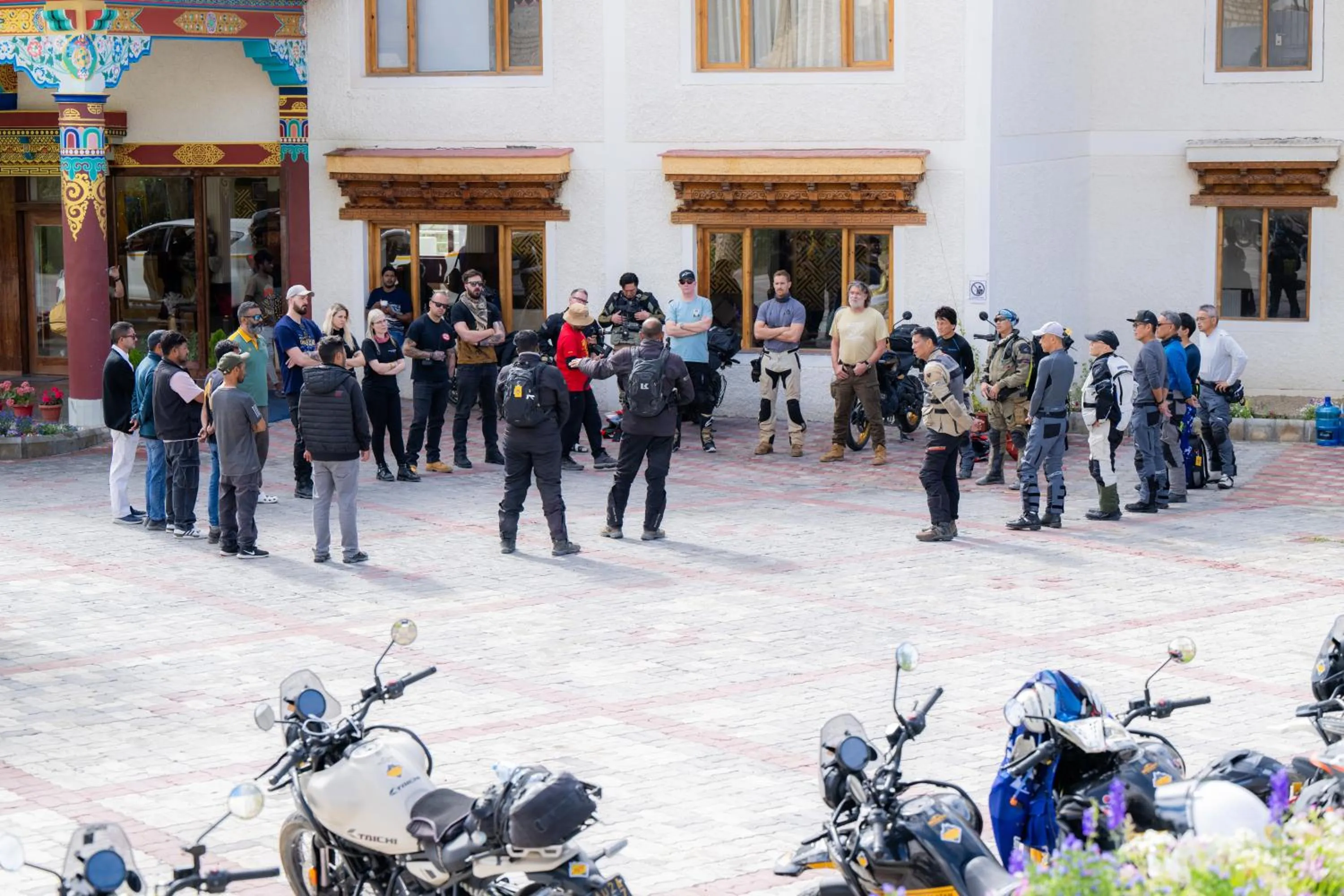 Parking in Hotel Deskitsal