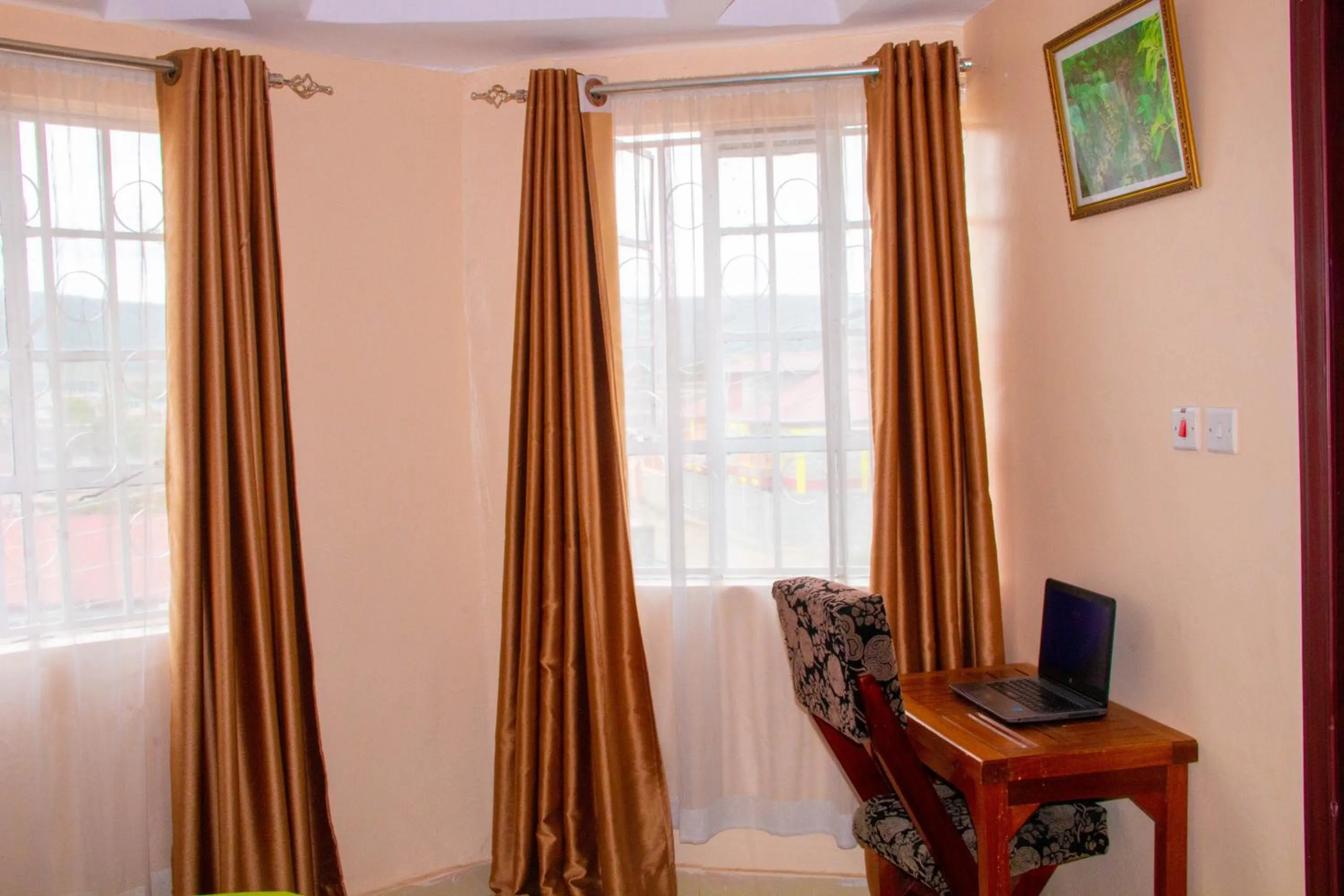 hair dresser in Luna hotel