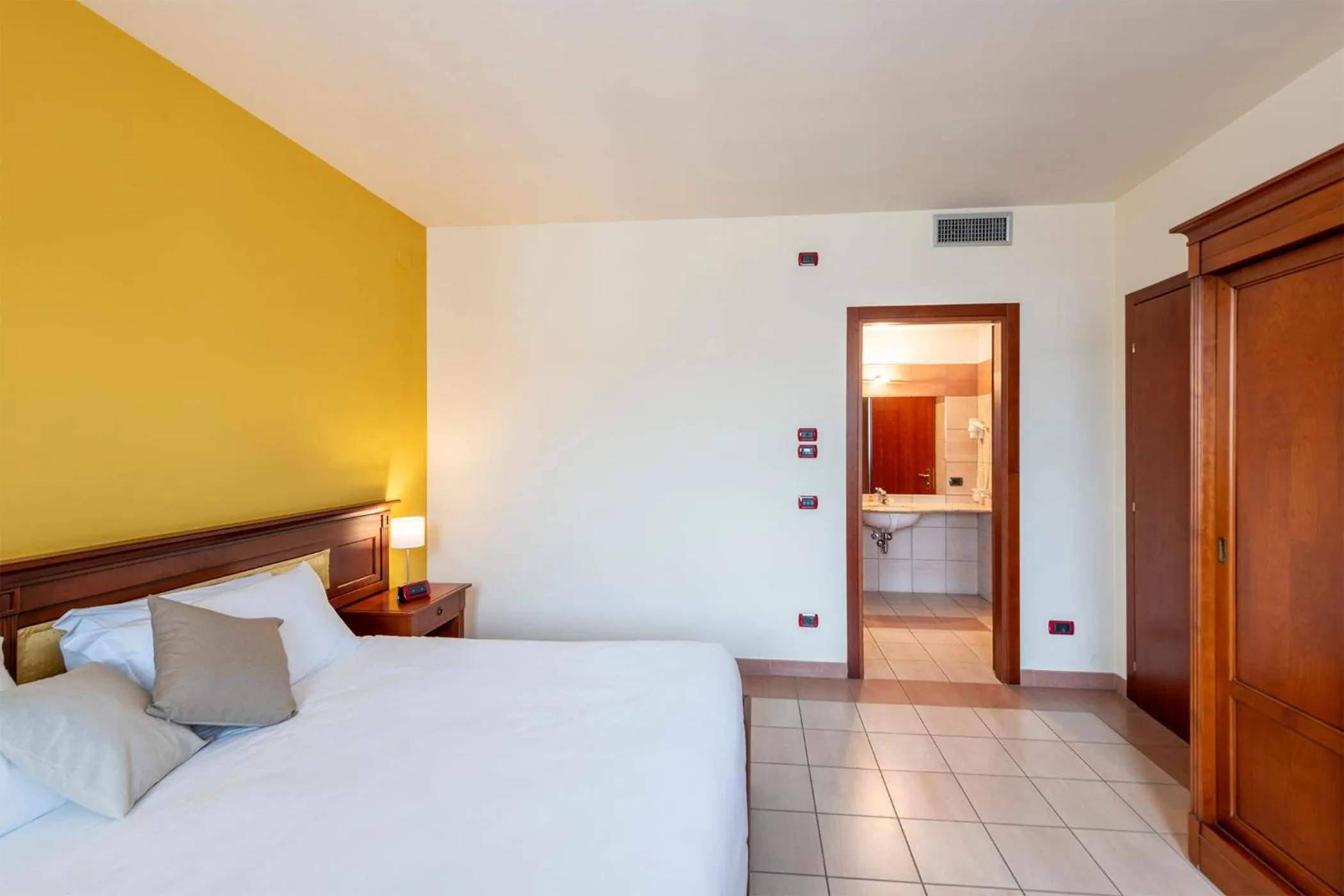 Bedroom, Bed in Hotel Vecchio Casello