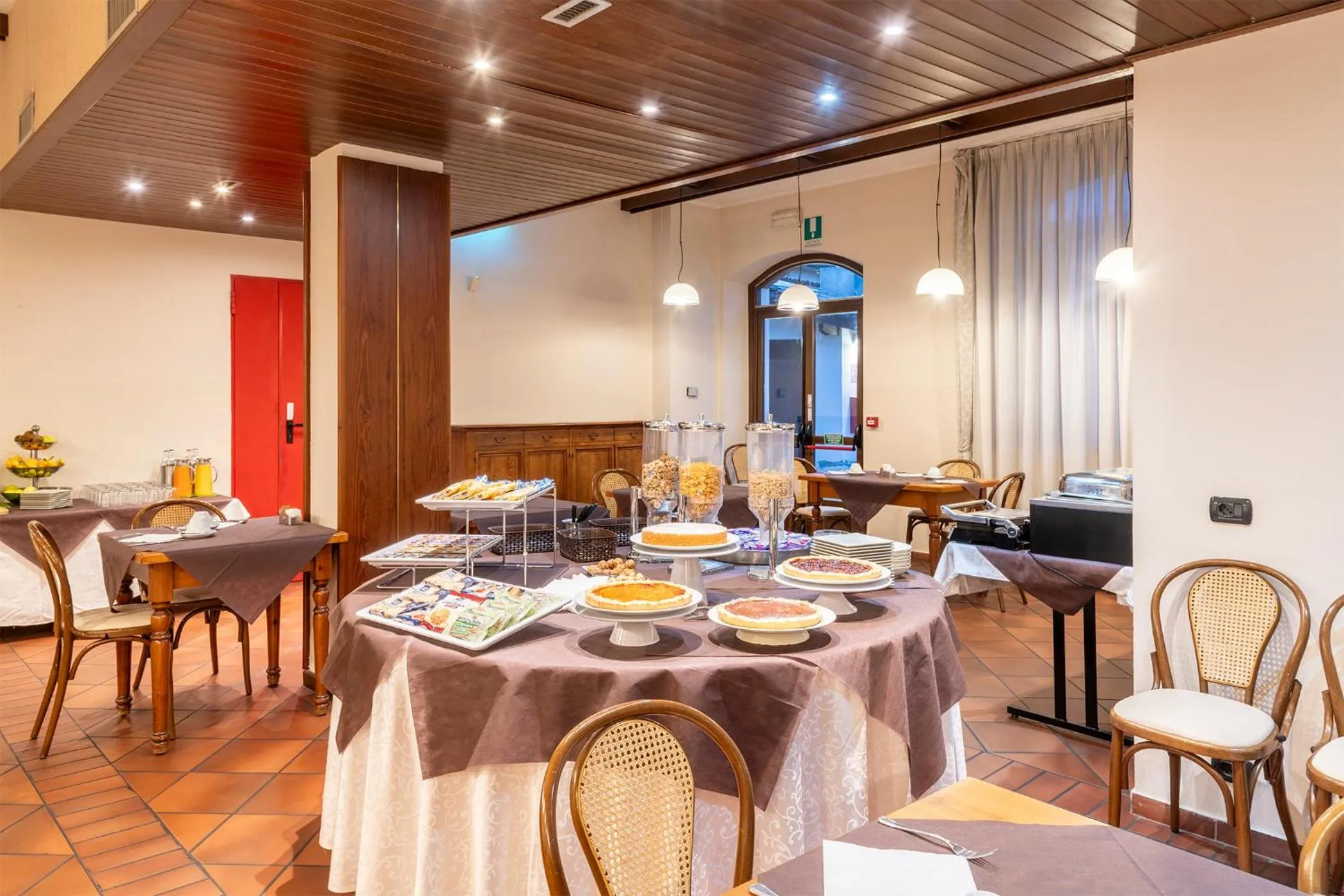 Breakfast in Hotel Vecchio Casello