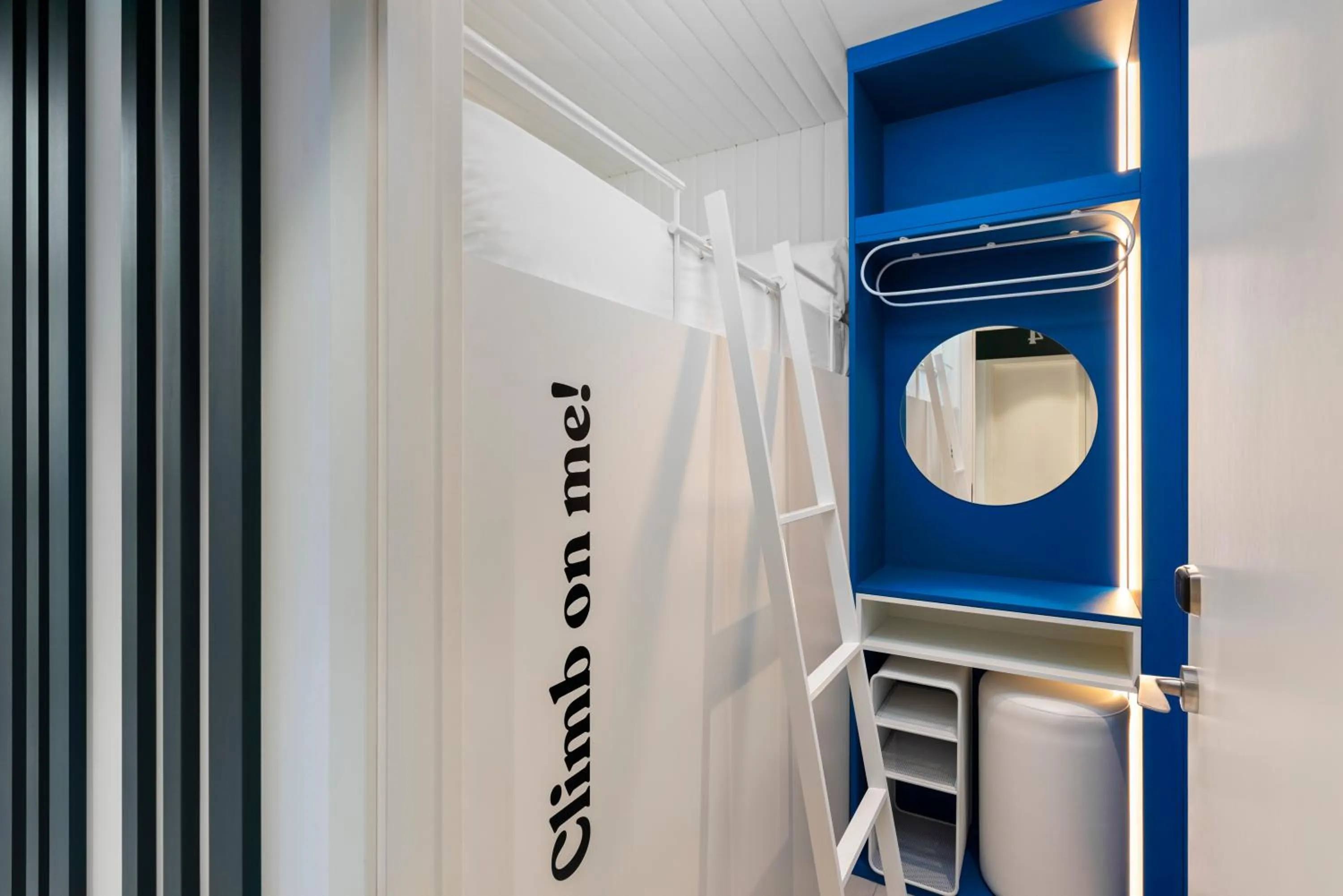 Photo of the whole room in Coeo Pod Hostel Beatas