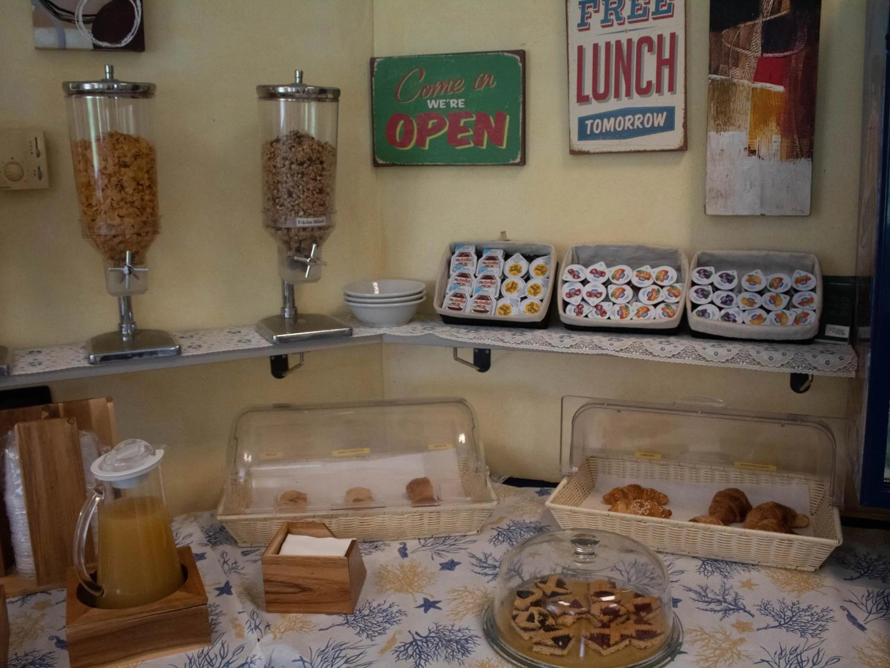 Food and drinks in Hotel Motel Fiore