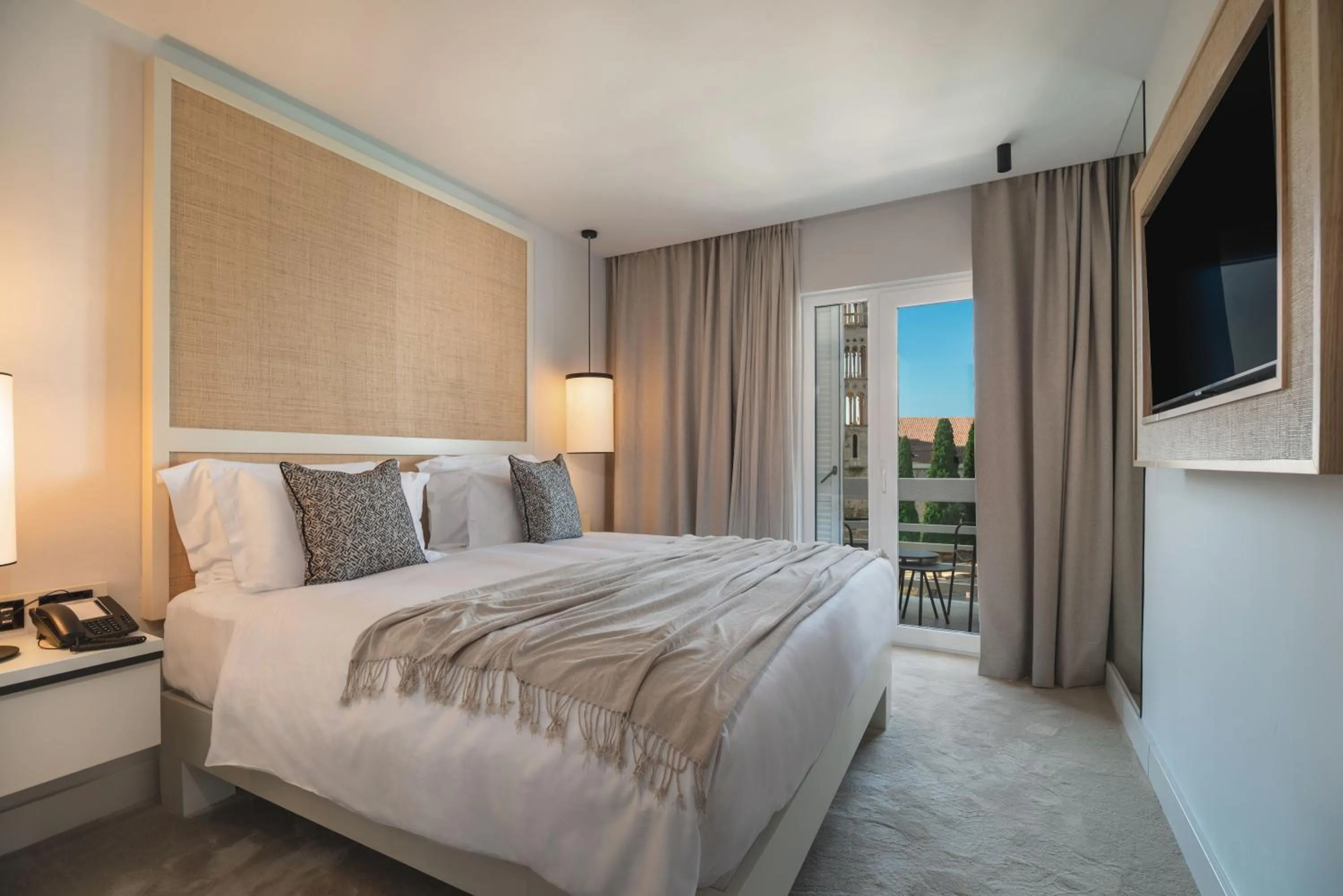 Bed in Beach Bay Hvar Hotel