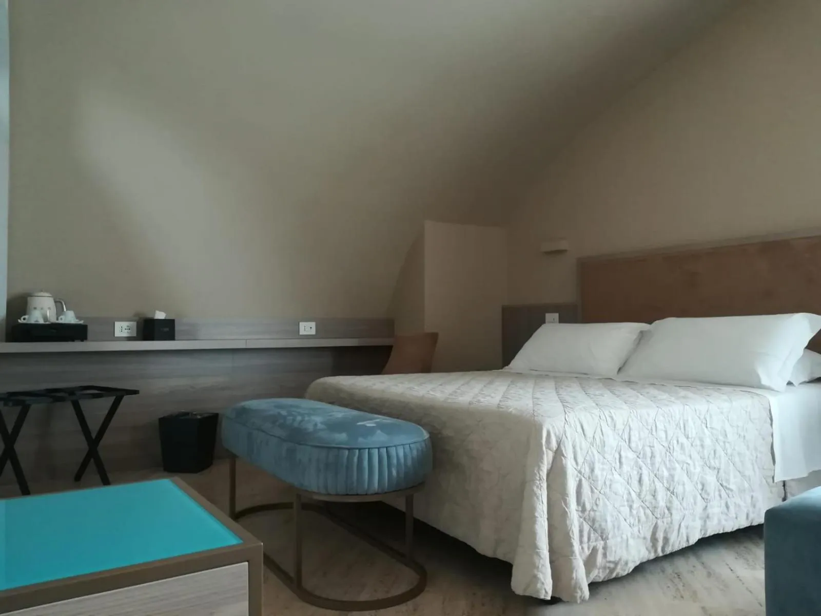 Bedroom, Bed in EUROPA Hotel