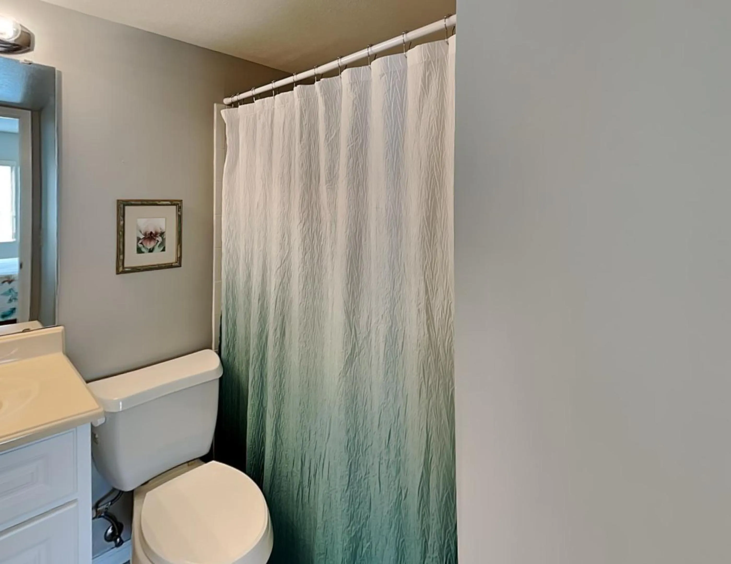 Property building in Ocean Racquet 5116