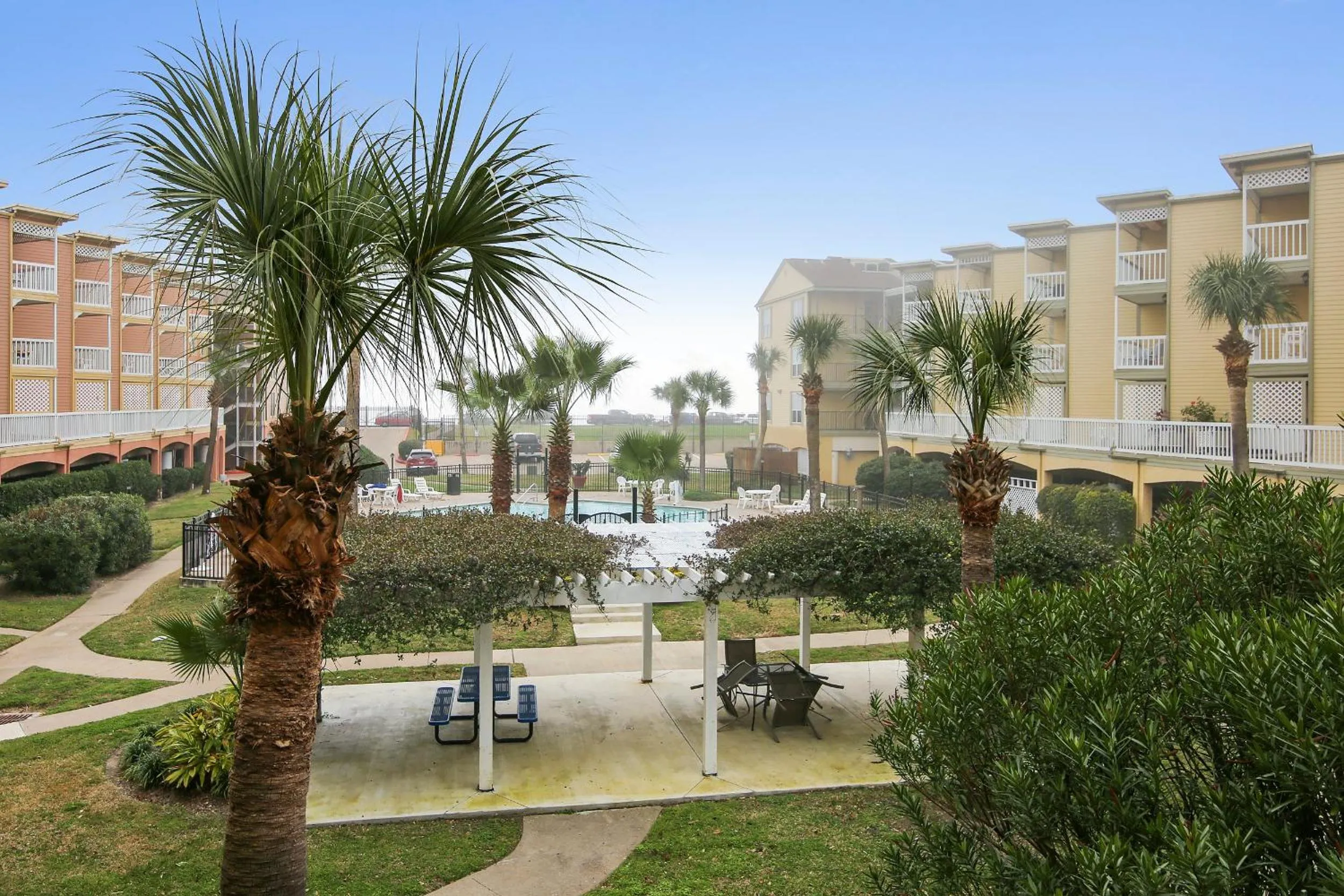 Property building in Victorian 7105-Sand Dollar