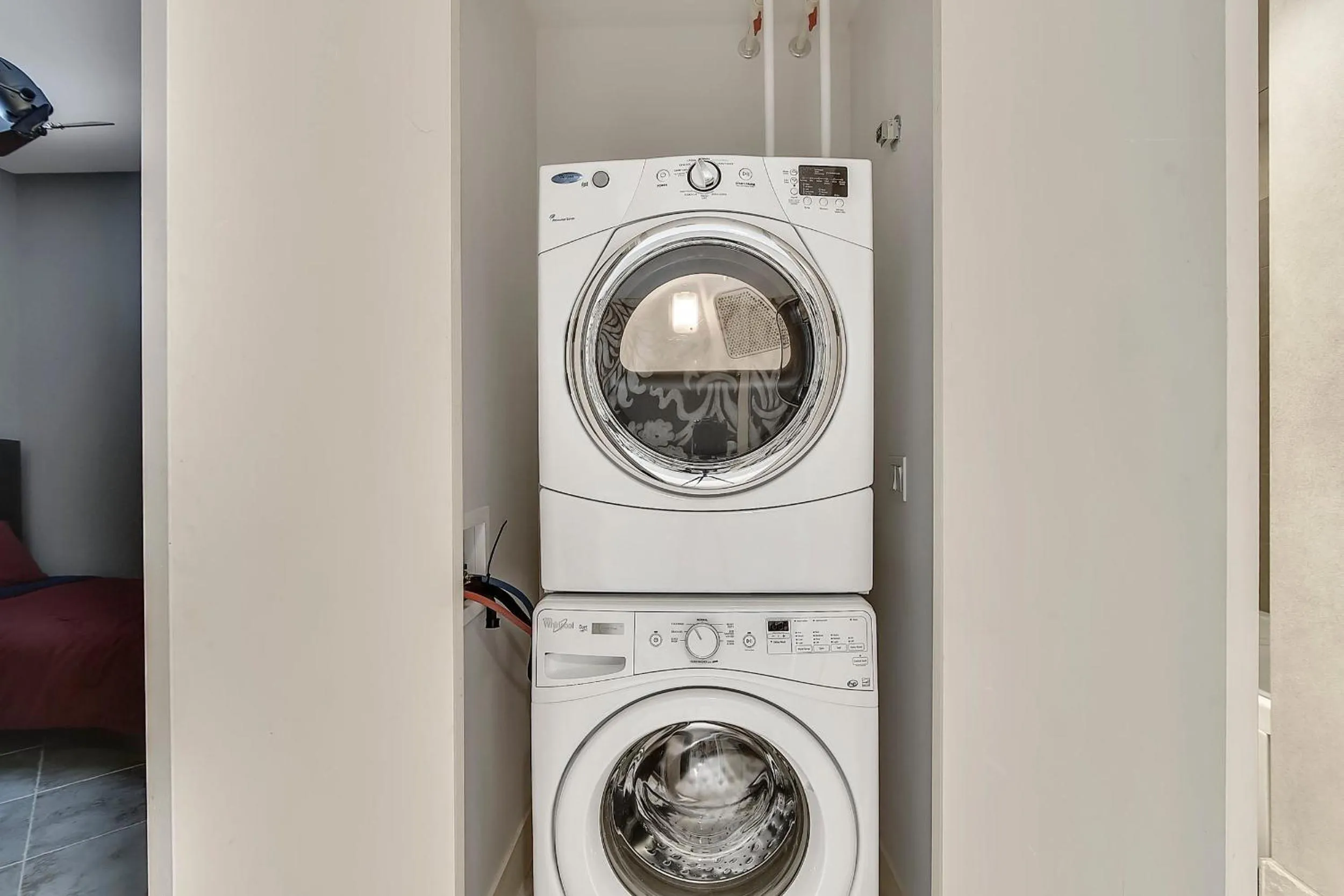 Property building in Diamond Beach 708-Kohinoor